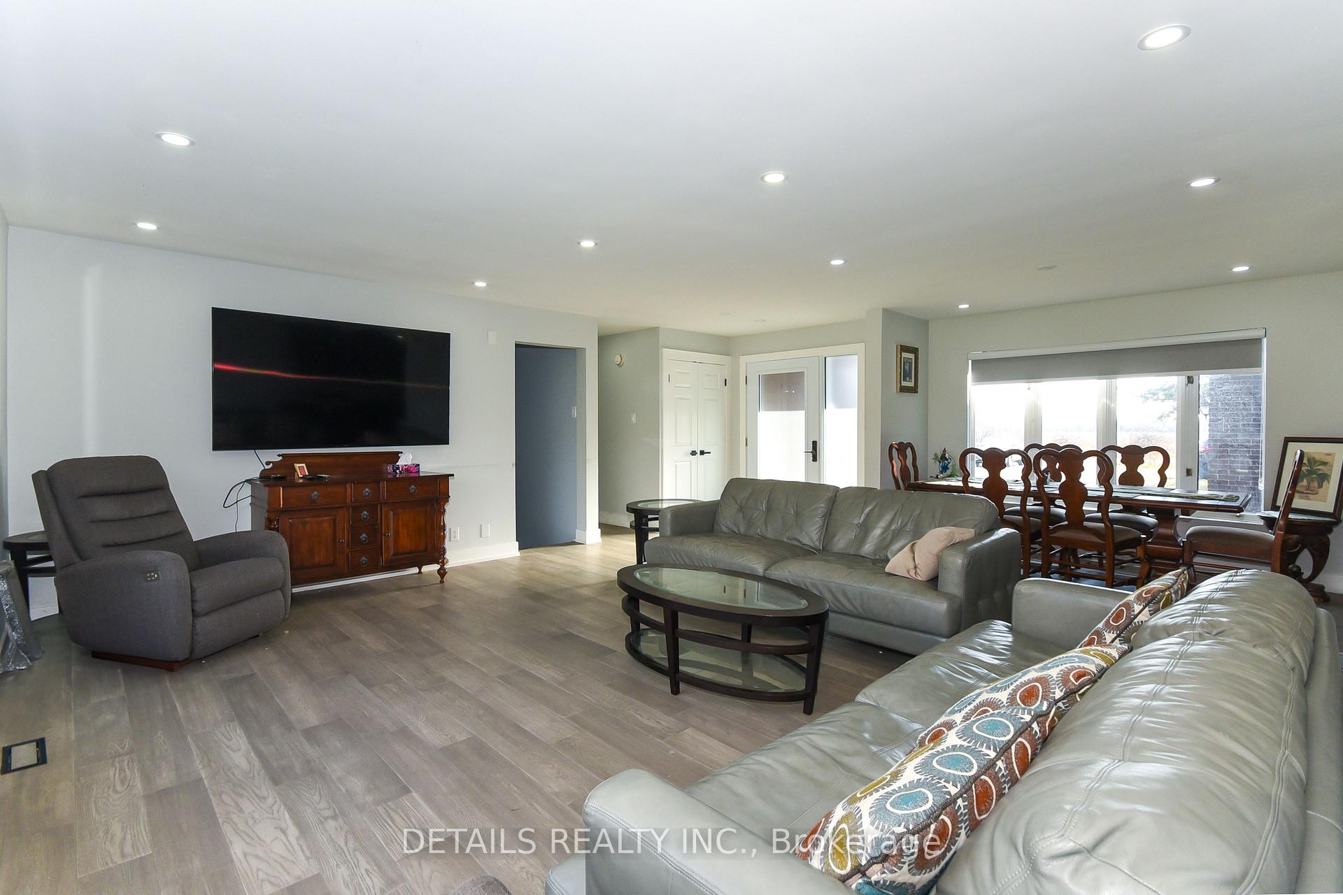 Photo 8 of 3442 Barnsdale Road, Ottawa, Manotick Village & Manotick Estates — HOMEH