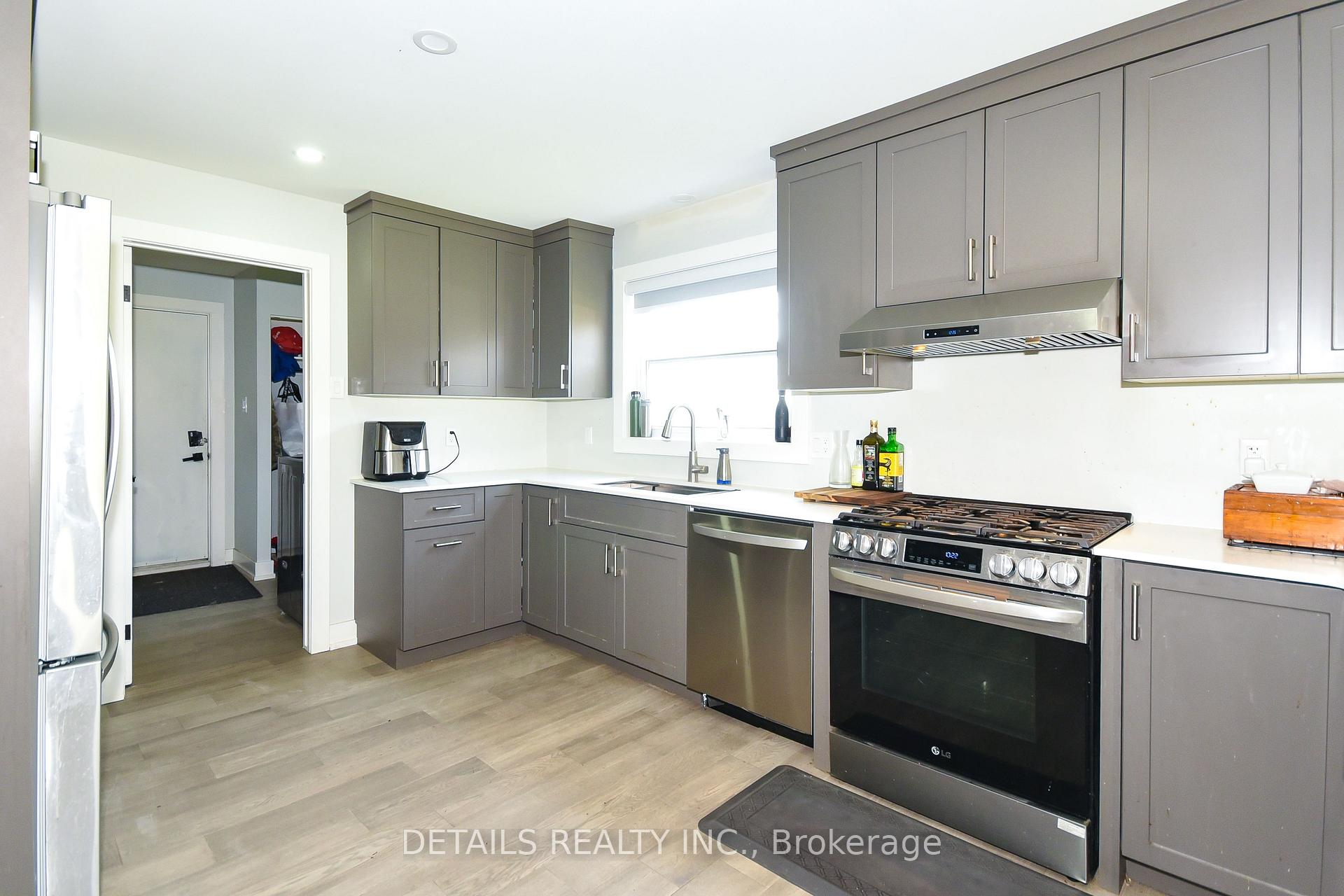 Photo 11 of 3442 Barnsdale Road, Ottawa, Manotick Village & Manotick Estates — HOMEH