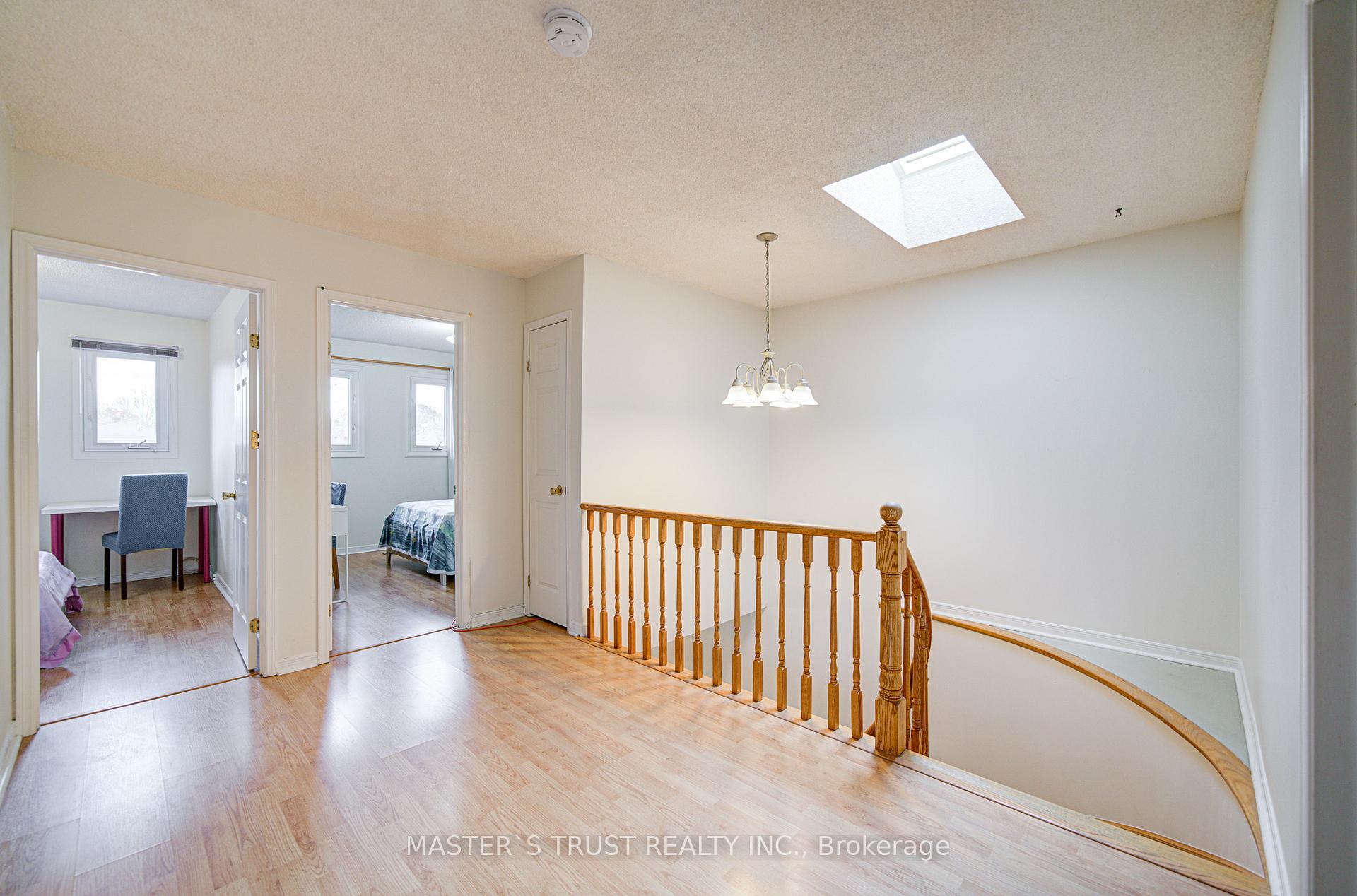 Photo 27 of 34 Denby Court, Markham, Unionville — HOMEH