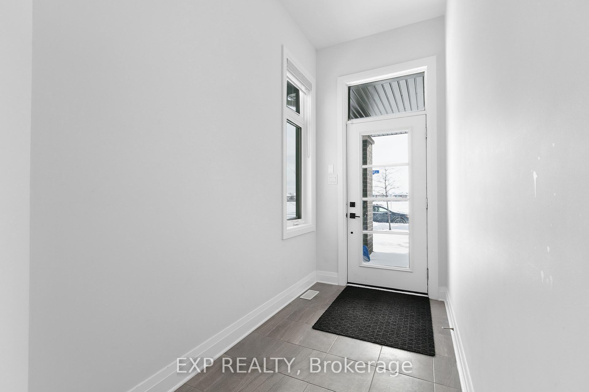 Photo 2 of 314 Cranesbill Road, Ottawa, Kanata - Emerald Meadows/Trailwest — HOMEH