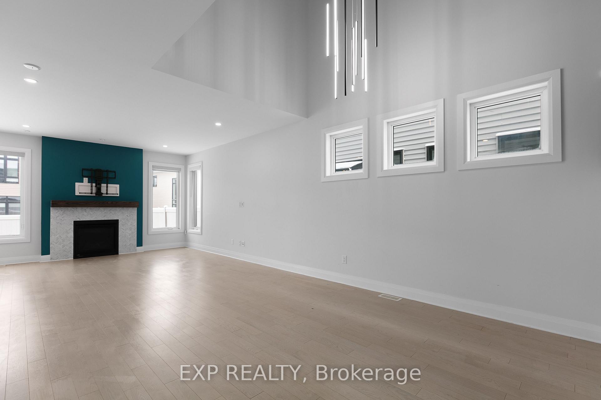 Photo 7 of 314 Cranesbill Road, Ottawa, Kanata - Emerald Meadows/Trailwest — HOMEH