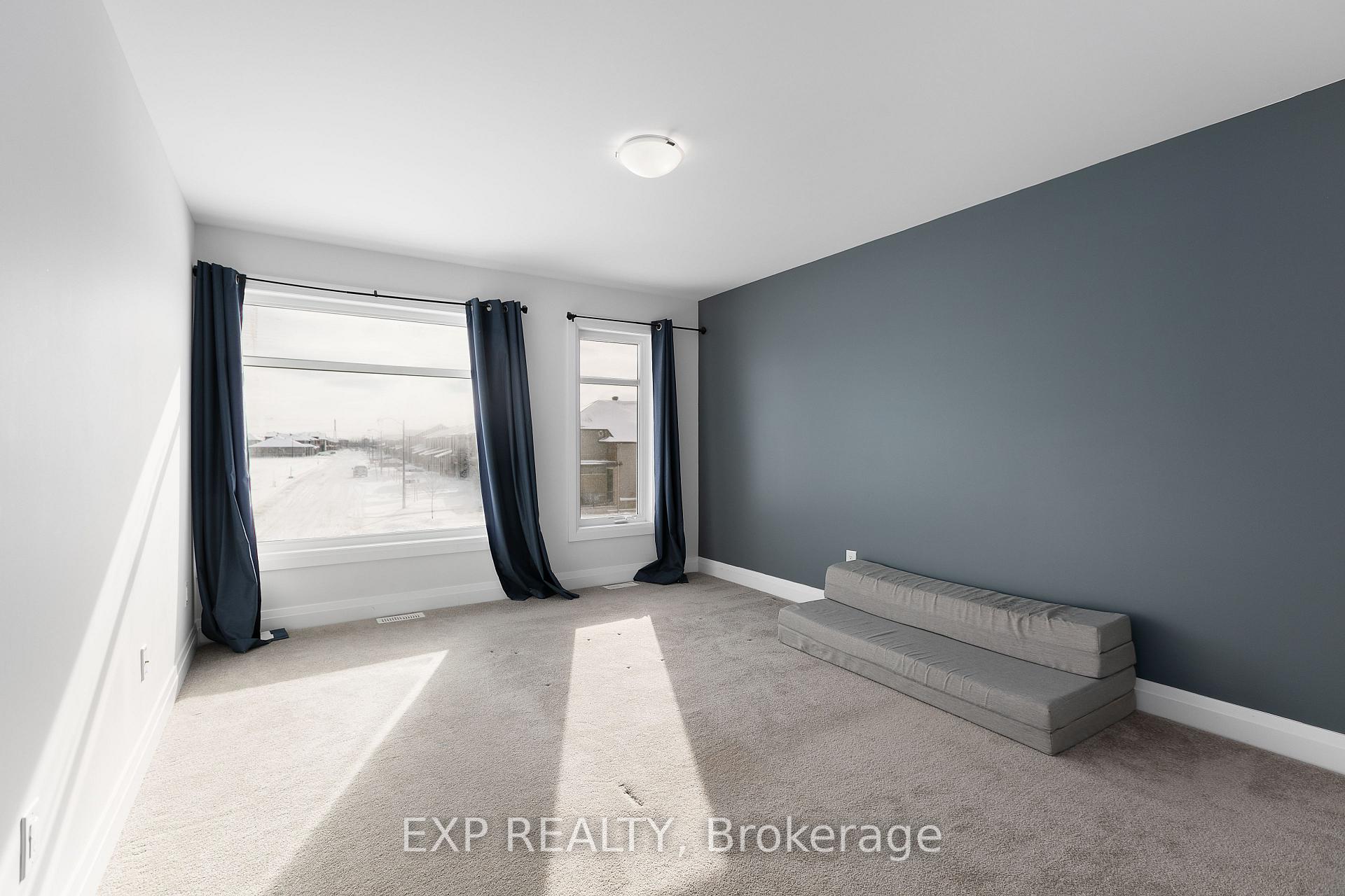 Photo 24 of 314 Cranesbill Road, Ottawa, Kanata - Emerald Meadows/Trailwest — HOMEH