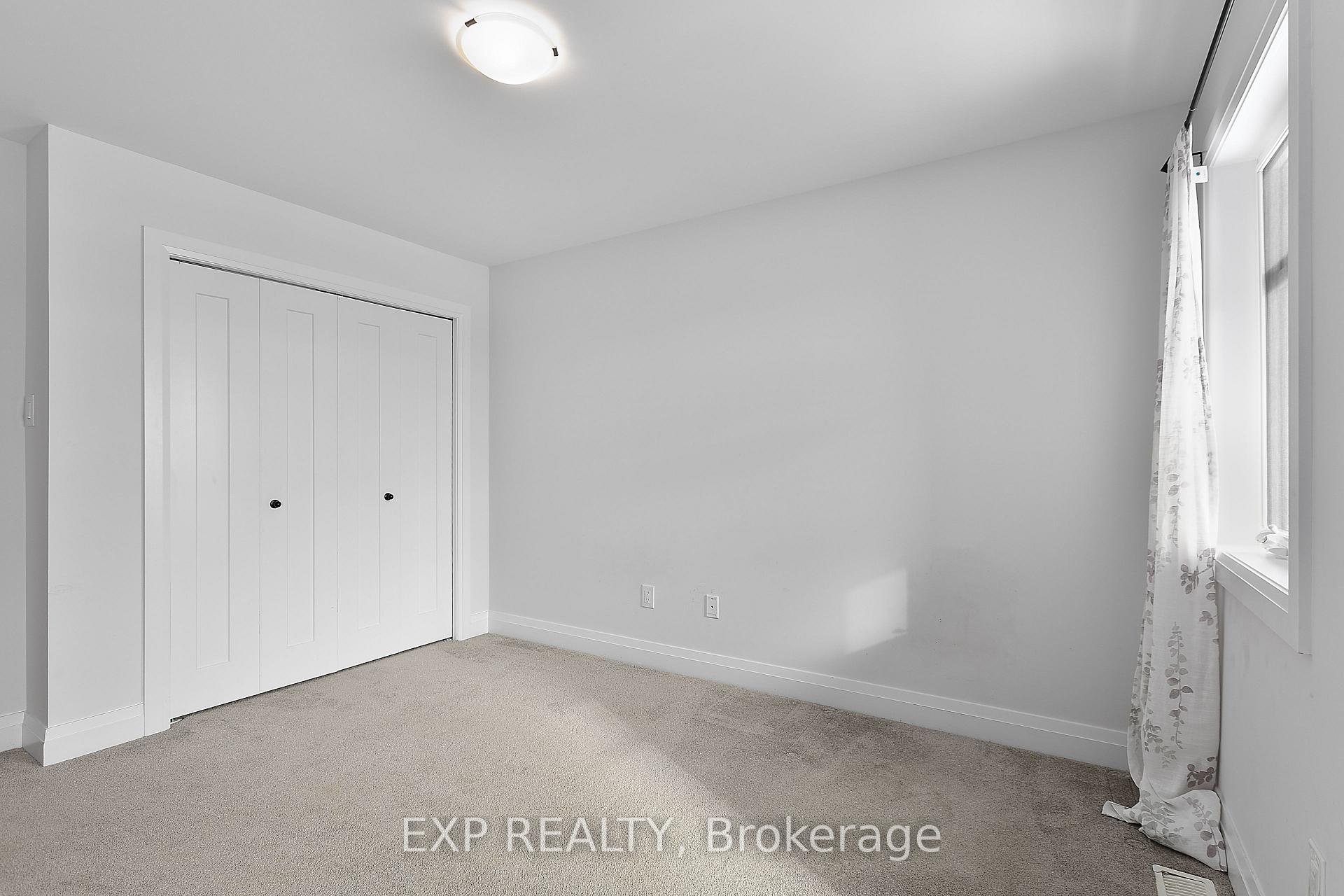Photo 29 of 314 Cranesbill Road, Ottawa, Kanata - Emerald Meadows/Trailwest — HOMEH