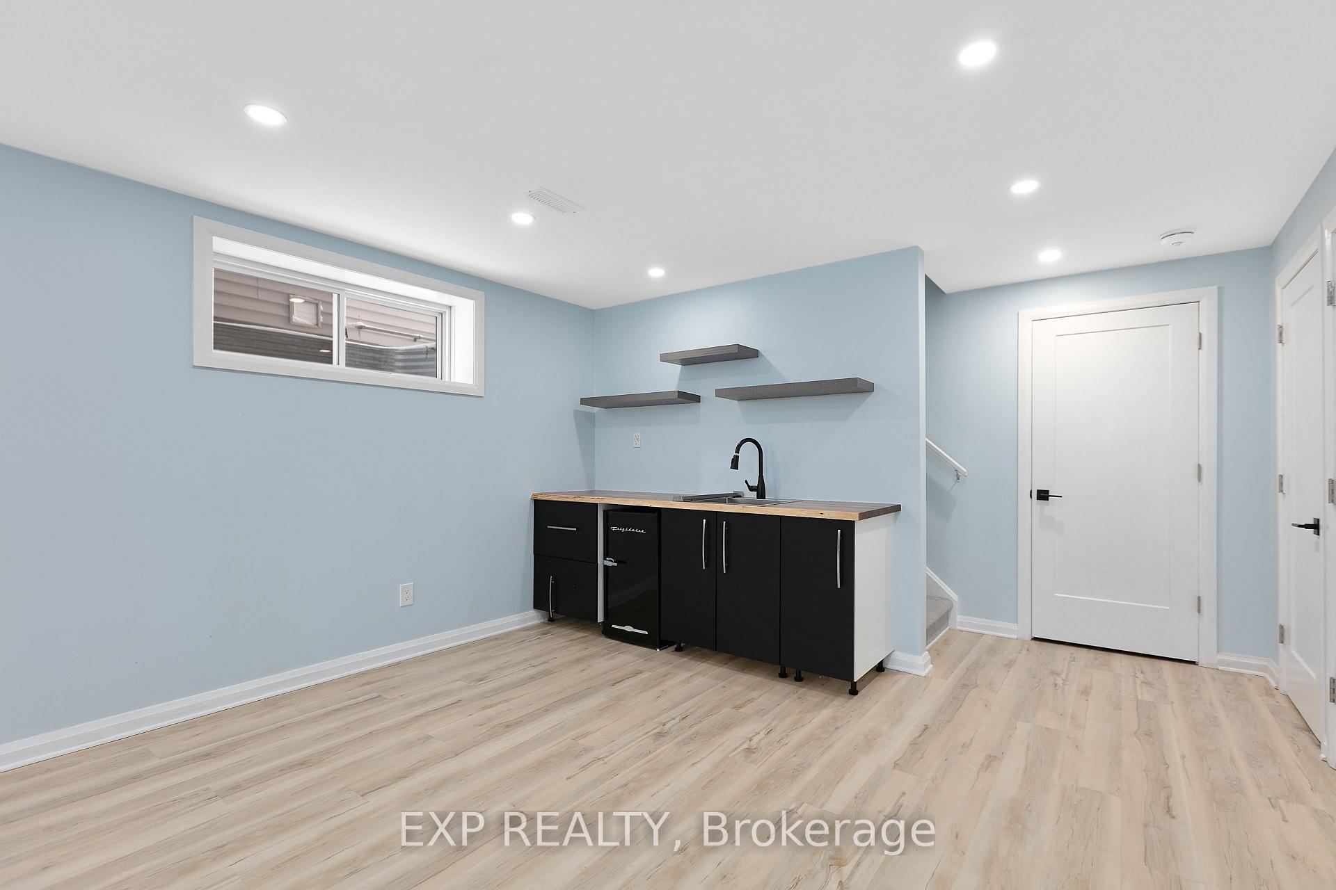 Photo 30 of 314 Cranesbill Road, Ottawa, Kanata - Emerald Meadows/Trailwest — HOMEH