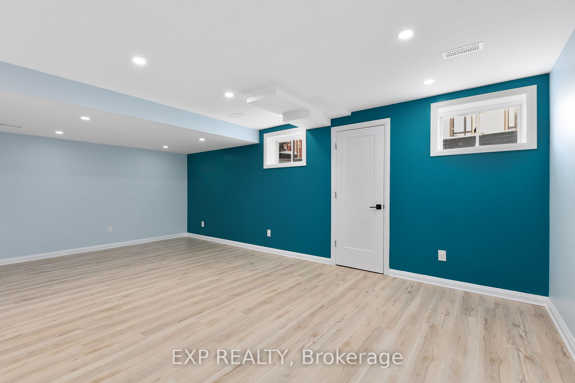 Photo 32 of 314 Cranesbill Road, Ottawa, Kanata - Emerald Meadows/Trailwest — HOMEH
