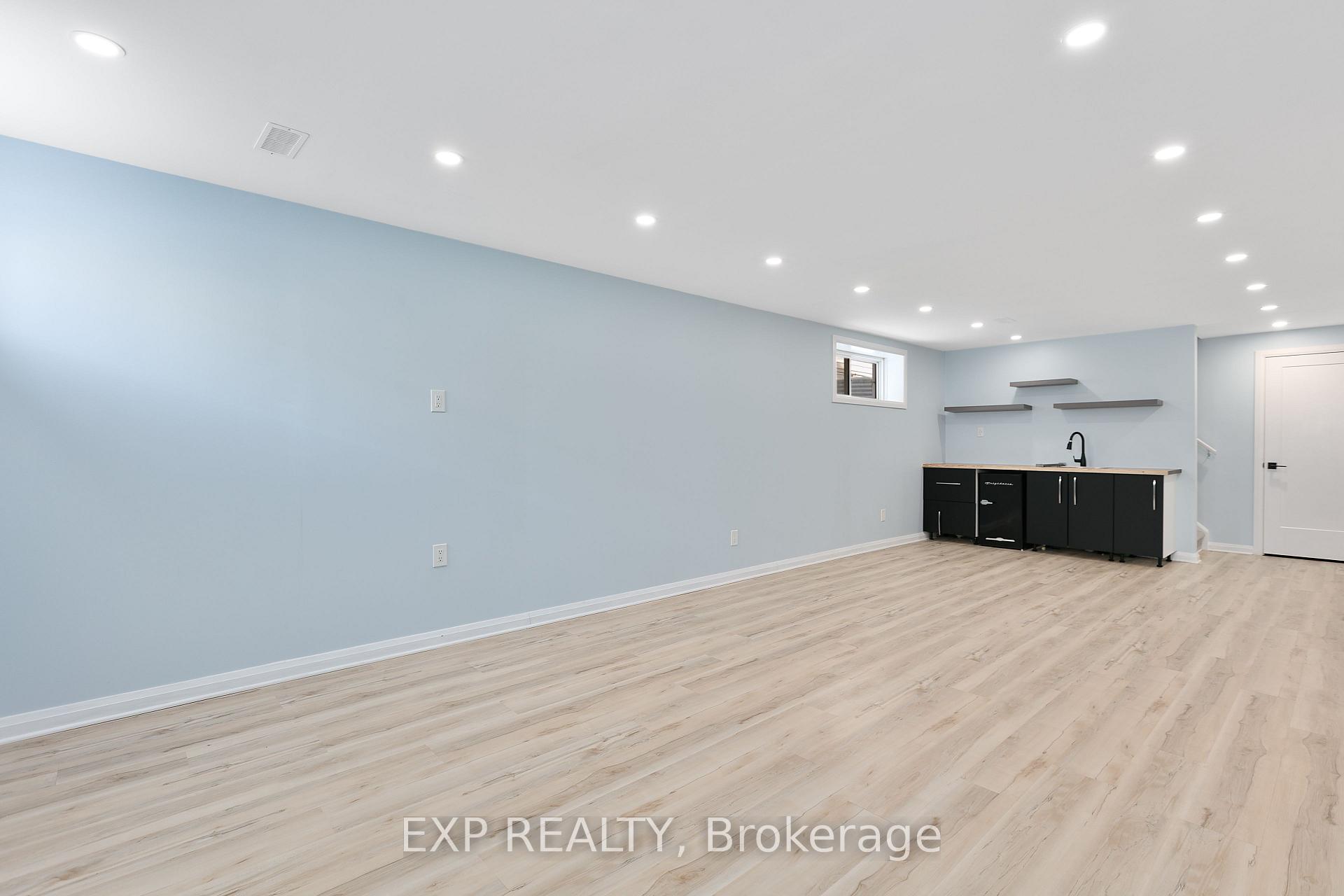 Photo 34 of 314 Cranesbill Road, Ottawa, Kanata - Emerald Meadows/Trailwest — HOMEH