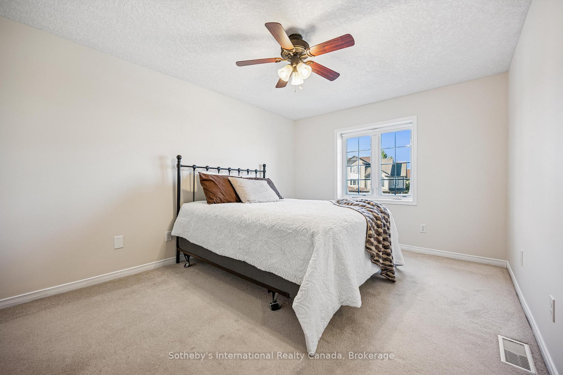 Photo 7 of 106 Max Becker Drive, Kitchener — HOMEH