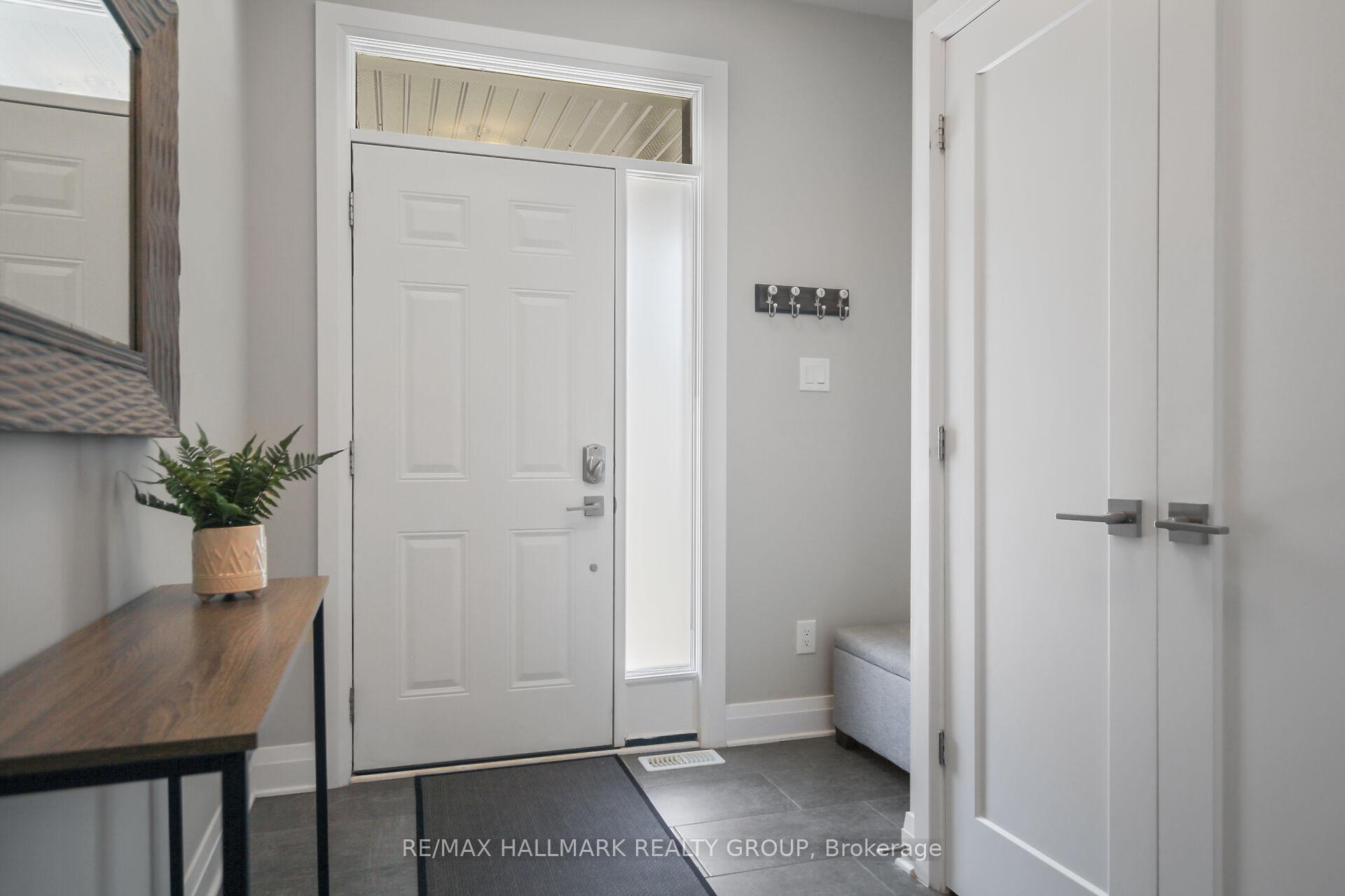 Photo 2 of 88 Palfrey Way, Ottawa, Kanata - Emerald Meadows/Trailwest — HOMEH