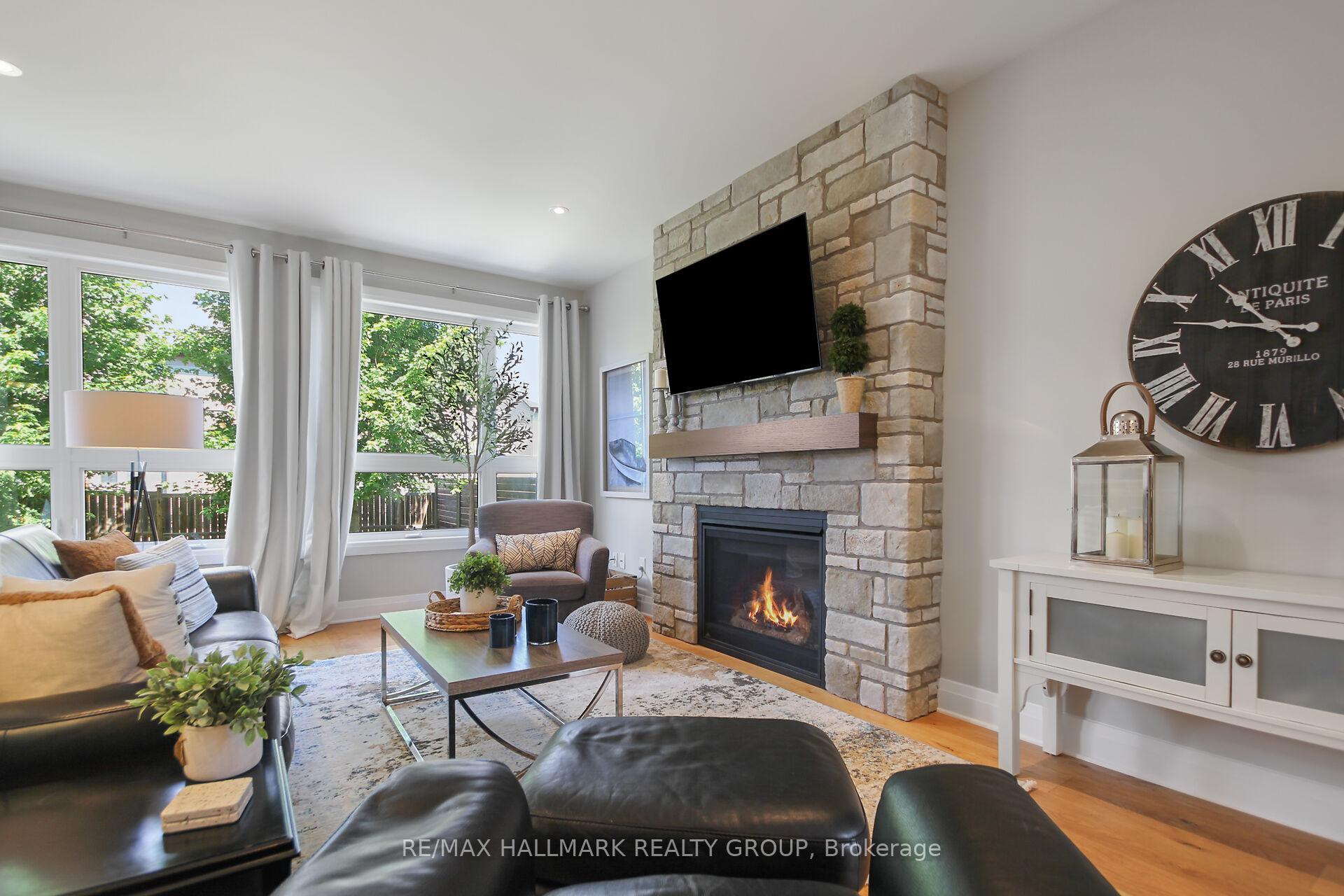 Photo 6 of 88 Palfrey Way, Ottawa, Kanata - Emerald Meadows/Trailwest — HOMEH