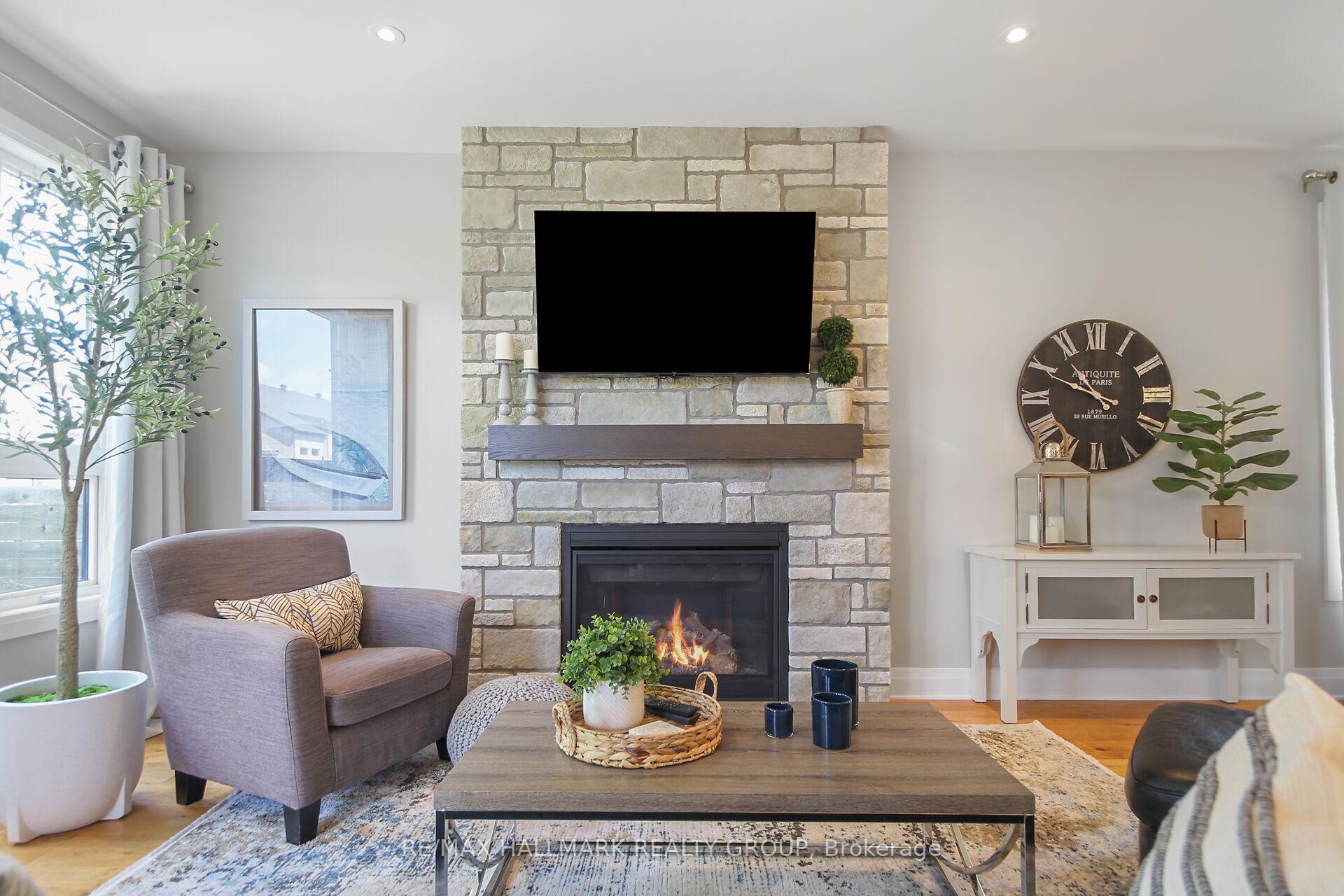 Photo 9 of 88 Palfrey Way, Ottawa, Kanata - Emerald Meadows/Trailwest — HOMEH