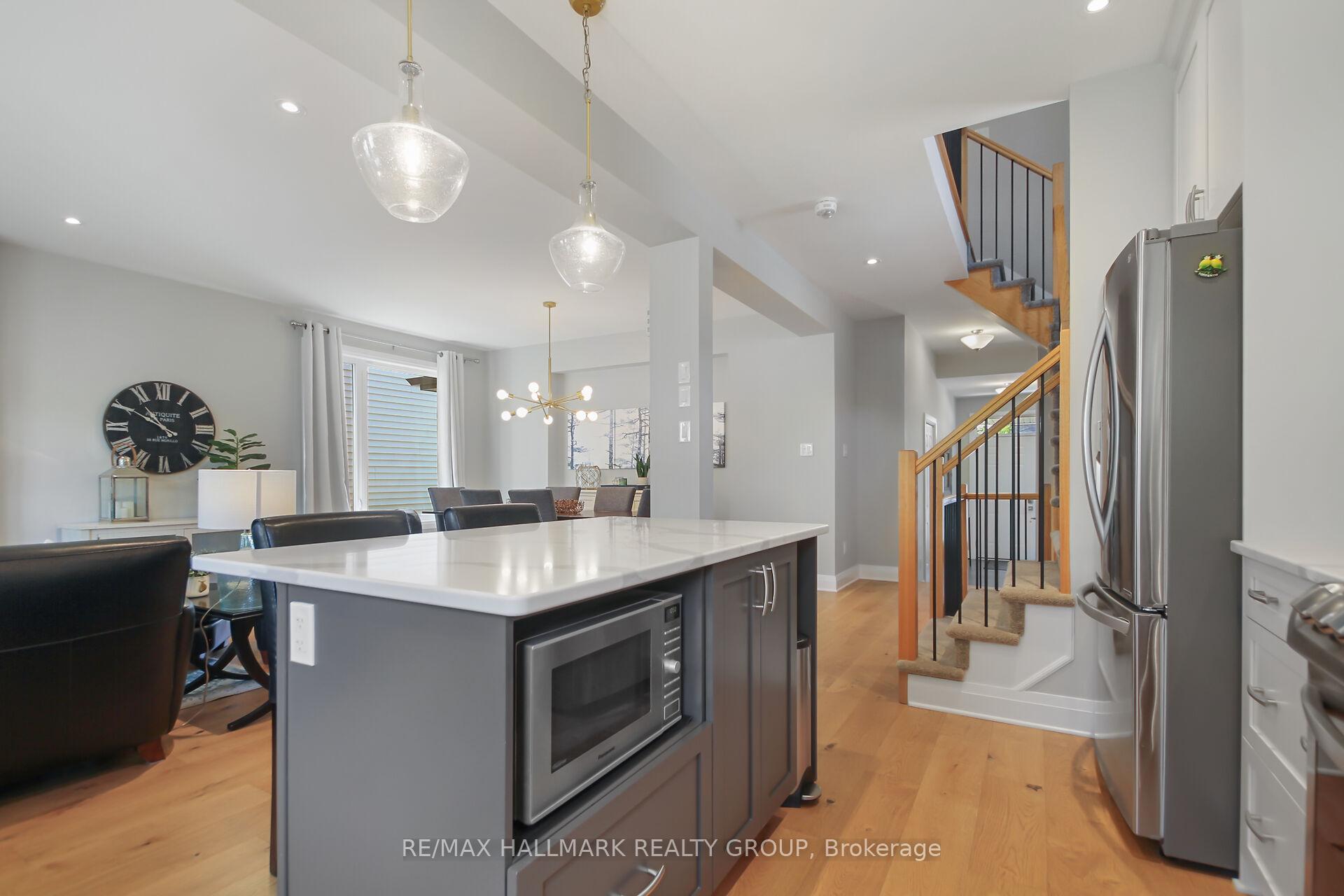 Photo 18 of 88 Palfrey Way, Ottawa, Kanata - Emerald Meadows/Trailwest — HOMEH