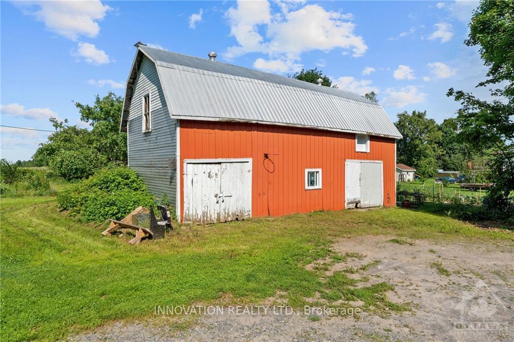 Photo 14 of 2010 Concession 6C Road, Lanark Highlands, Lanark Highlands (Lanark) Twp — HOMEH