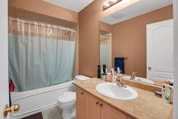 Photo 26 of 60 Easthampton Road, Hamilton, Winona Park — HOMEH