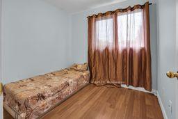 Photo 28 of 60 Easthampton Road, Hamilton, Winona Park — HOMEH