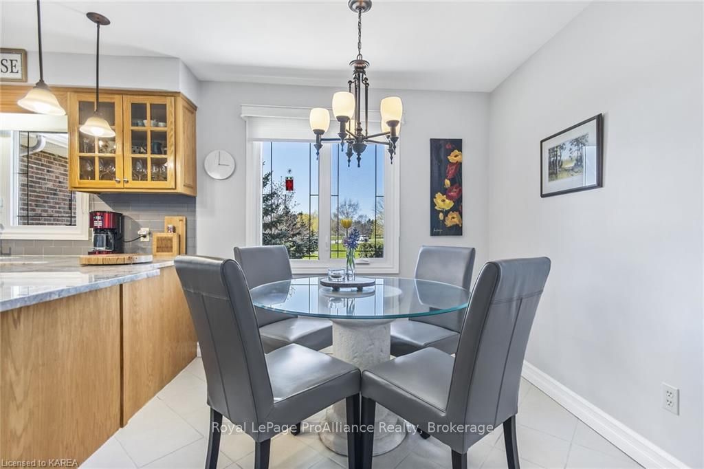 Photo 10 of 1200 Allen Point Road, Kingston, City North of 401 — HOMEH