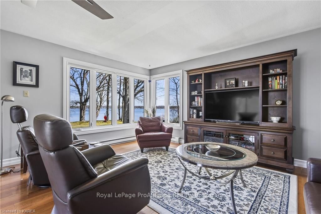 Photo 24 of 1200 Allen Point Road, Kingston, City North of 401 — HOMEH