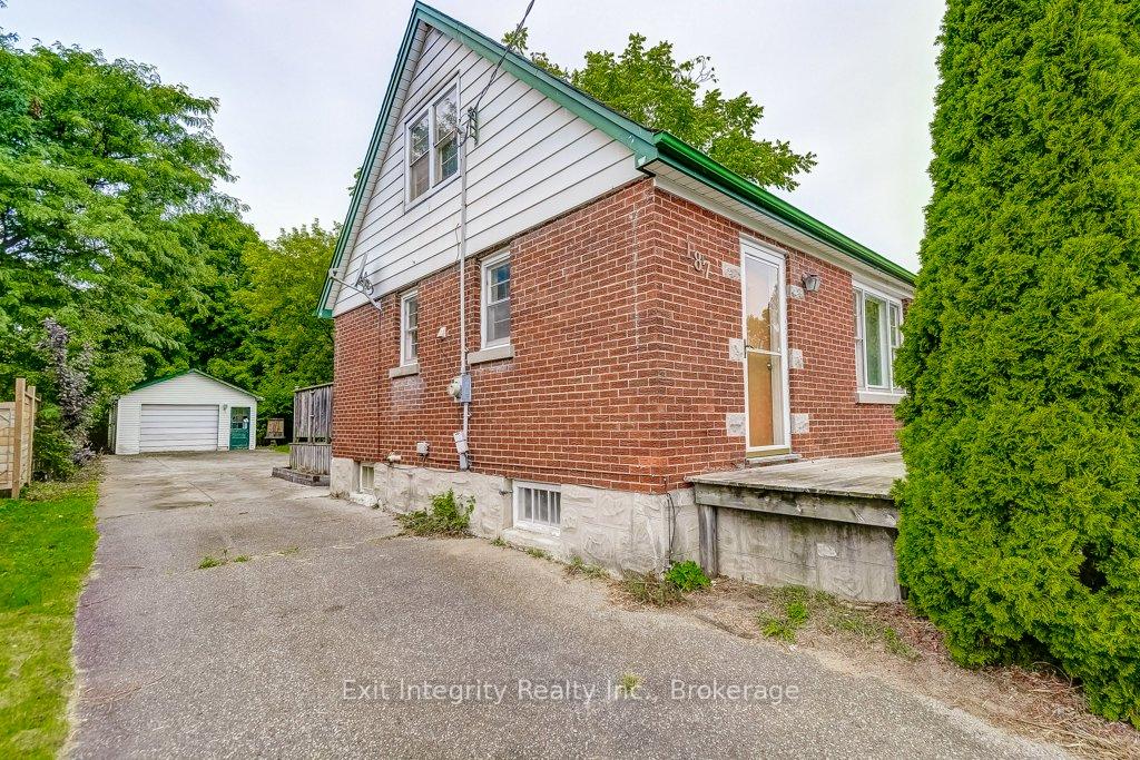Photo 1 of 187 Edwin Street, Kitchener — HOMEH