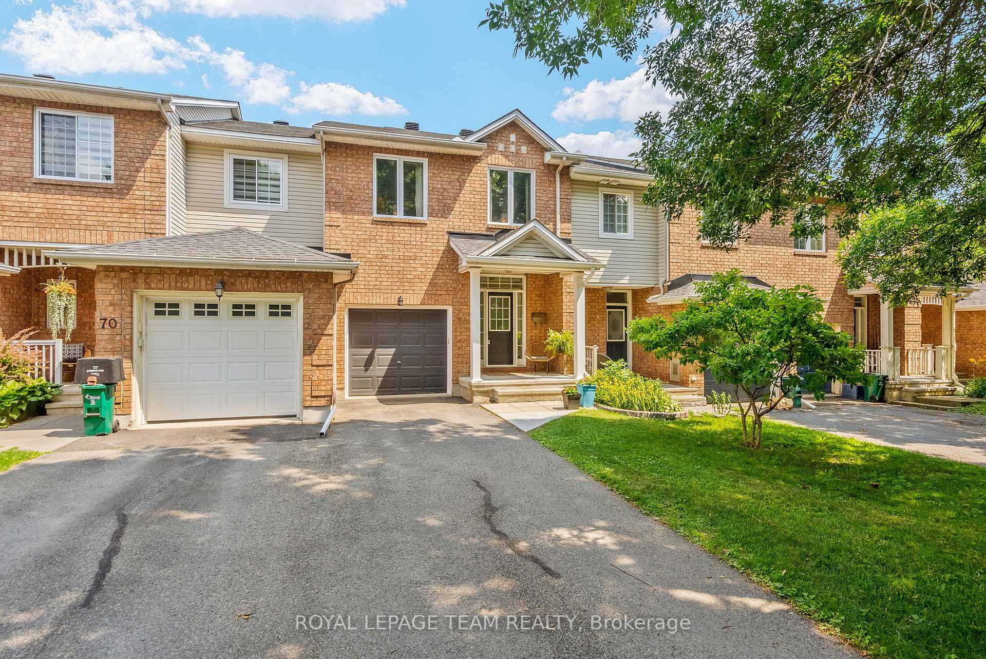 Photo 1 of 68 Eagleview Street, Ottawa, Kanata - Emerald Meadows/Trailwest — HOMEH