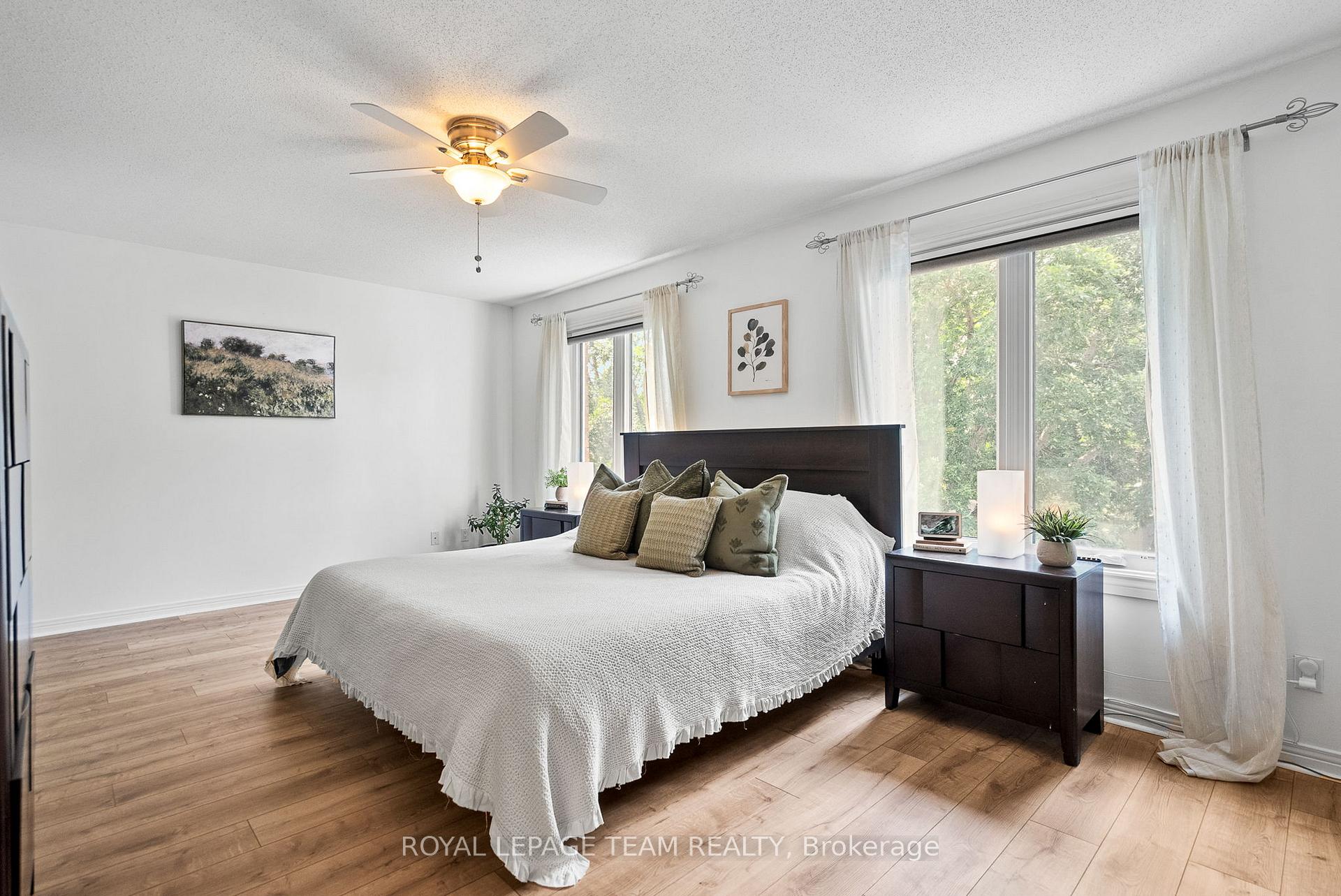 Photo 17 of 68 Eagleview Street, Ottawa, Kanata - Emerald Meadows/Trailwest — HOMEH