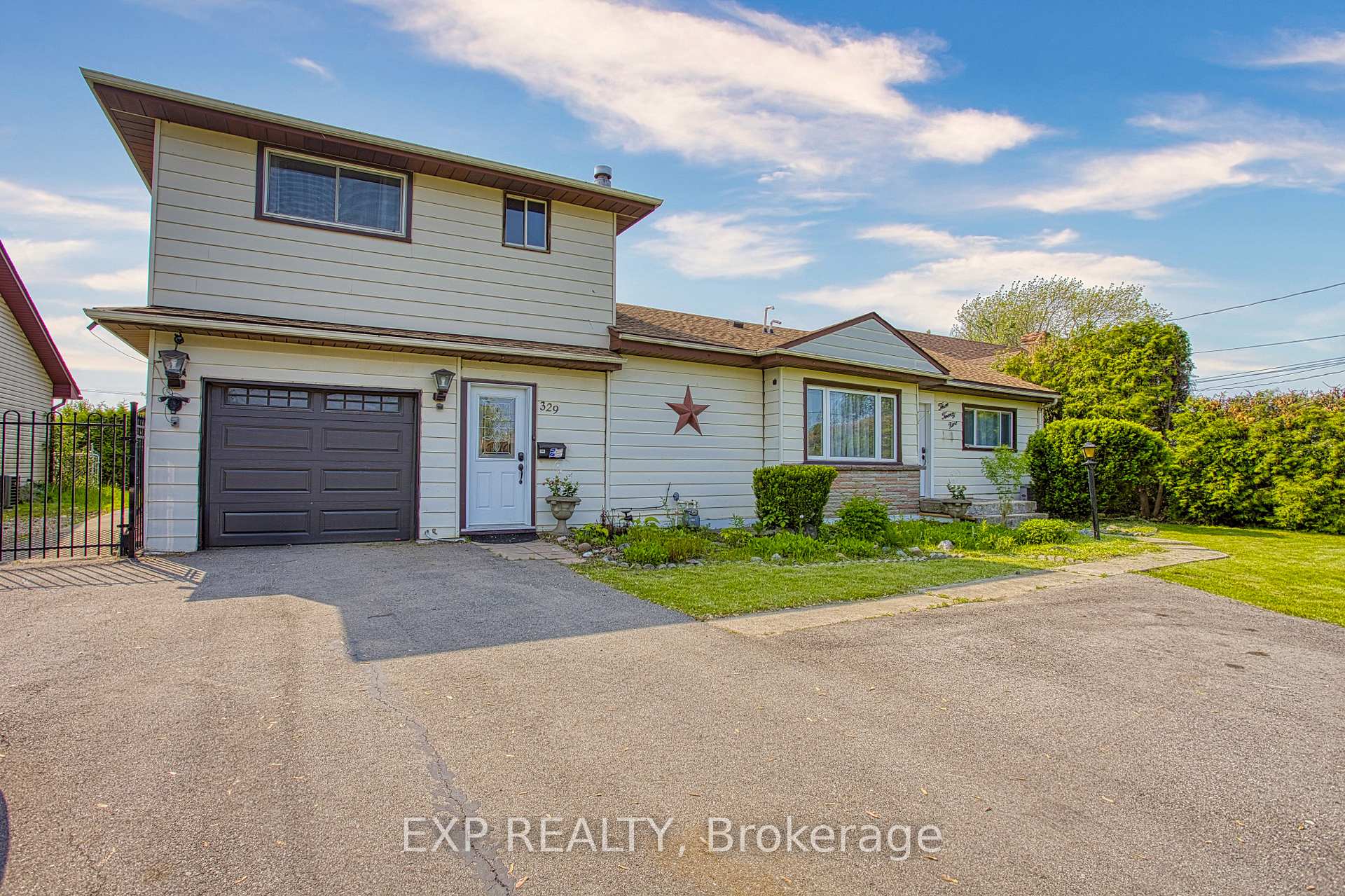 Photo 2 of 329 Margaret Avenue, Hamilton, Stoney Creek Industrial — HOMEH