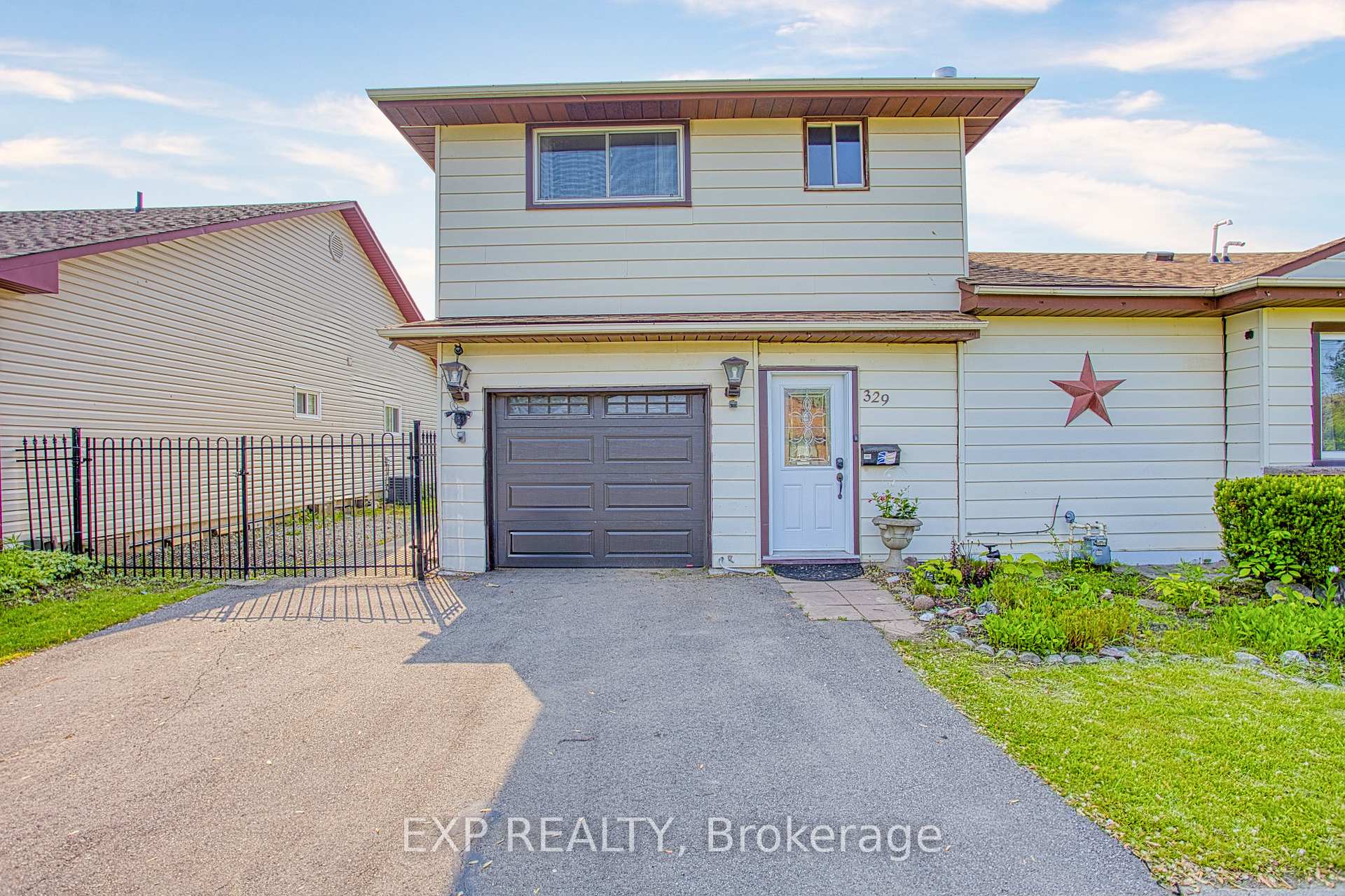 Photo 3 of 329 Margaret Avenue, Hamilton, Stoney Creek Industrial — HOMEH