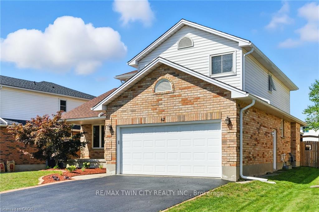 Photo 1 of 62 Zeller Drive, Kitchener — HOMEH