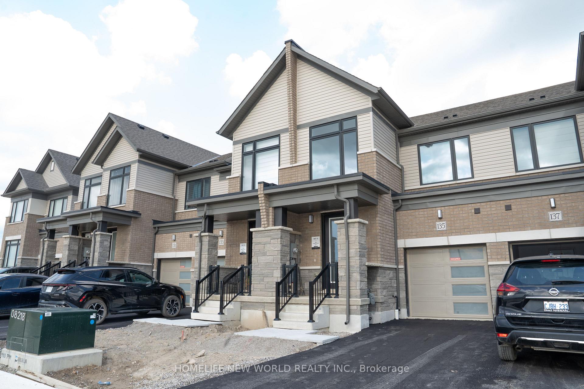 Photo 2 of 135 Alway Road, Hamilton, Binbrook — HOMEH