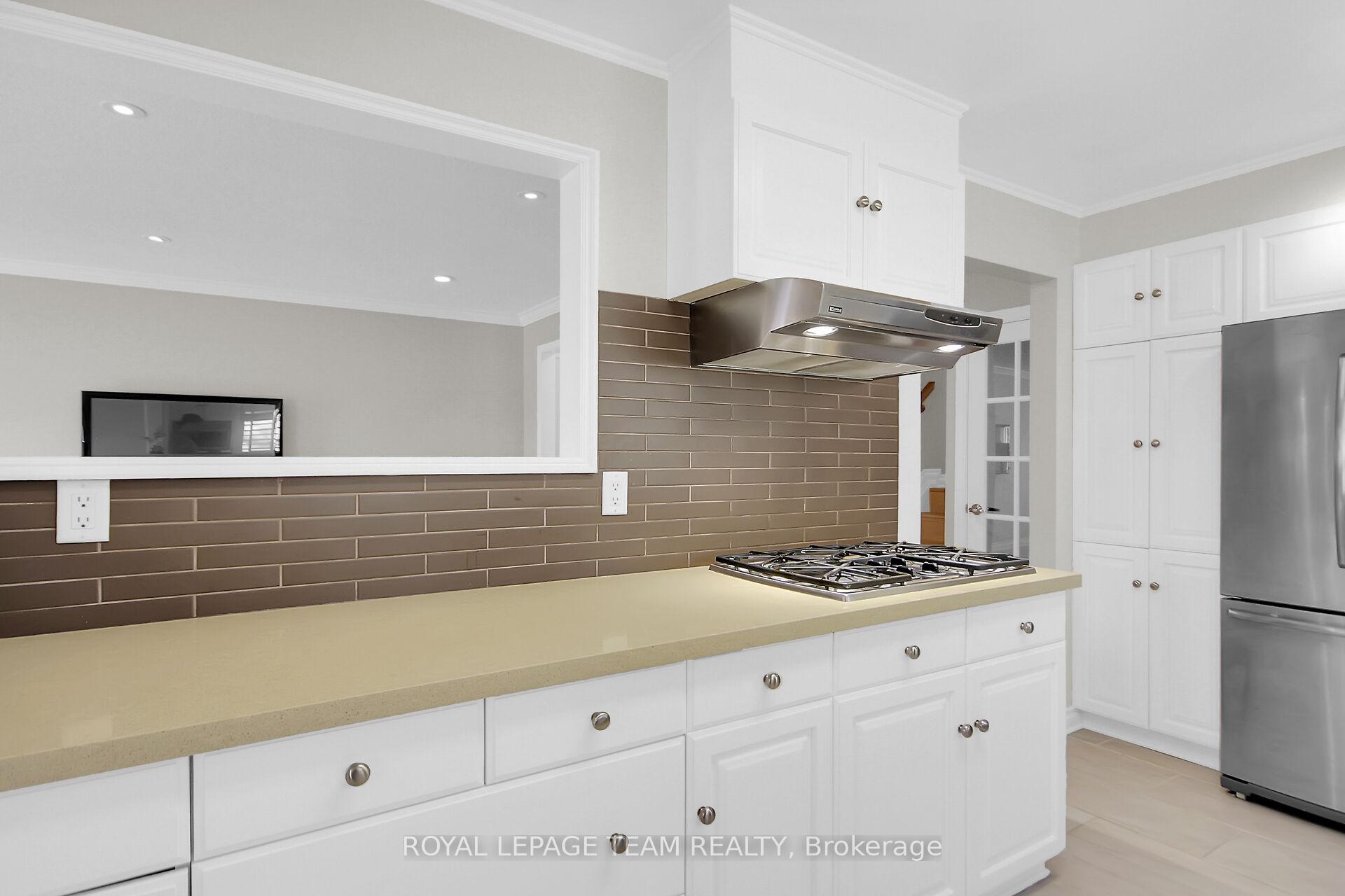 Photo 13 of 167 Abbeyhill Drive, Ottawa, Kanata - Glencairn/Hazeldean — HOMEH