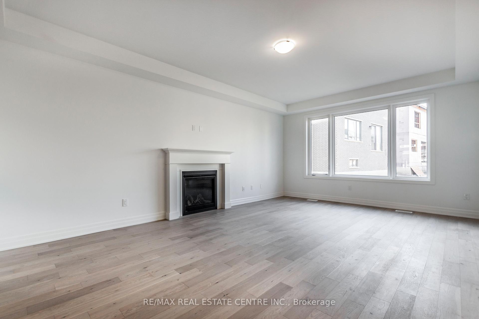 Photo 8 of 158 Histand Trail, Kitchener — HOMEH