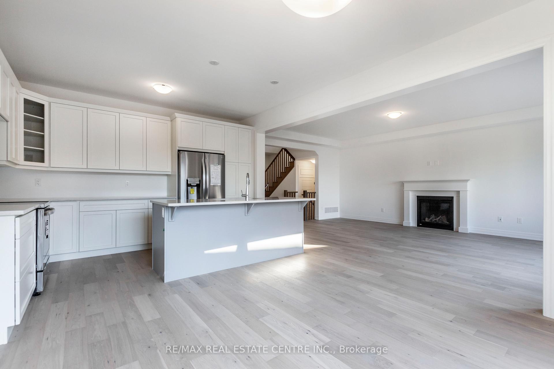Photo 15 of 158 Histand Trail, Kitchener — HOMEH
