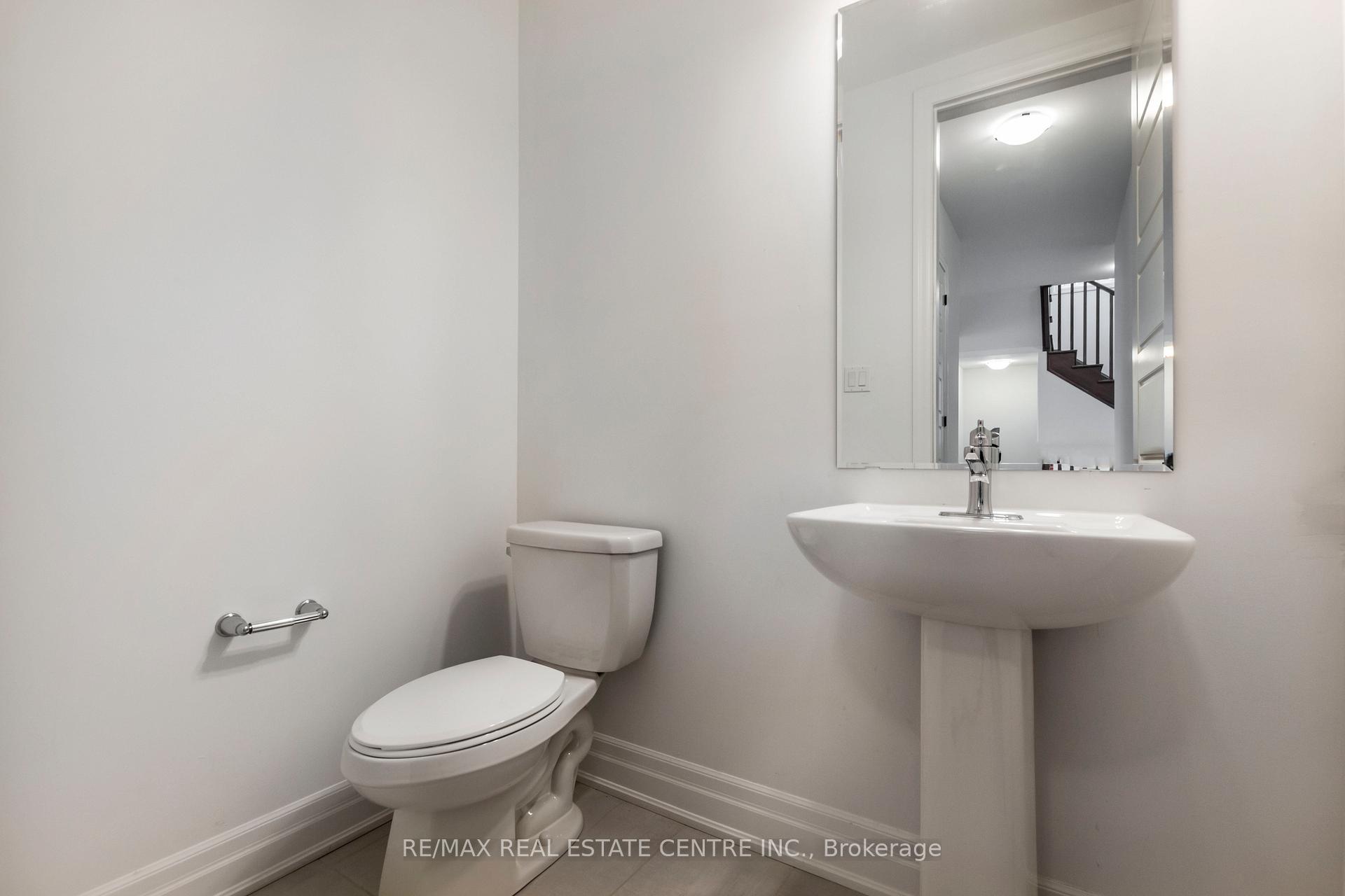 Photo 17 of 158 Histand Trail, Kitchener — HOMEH