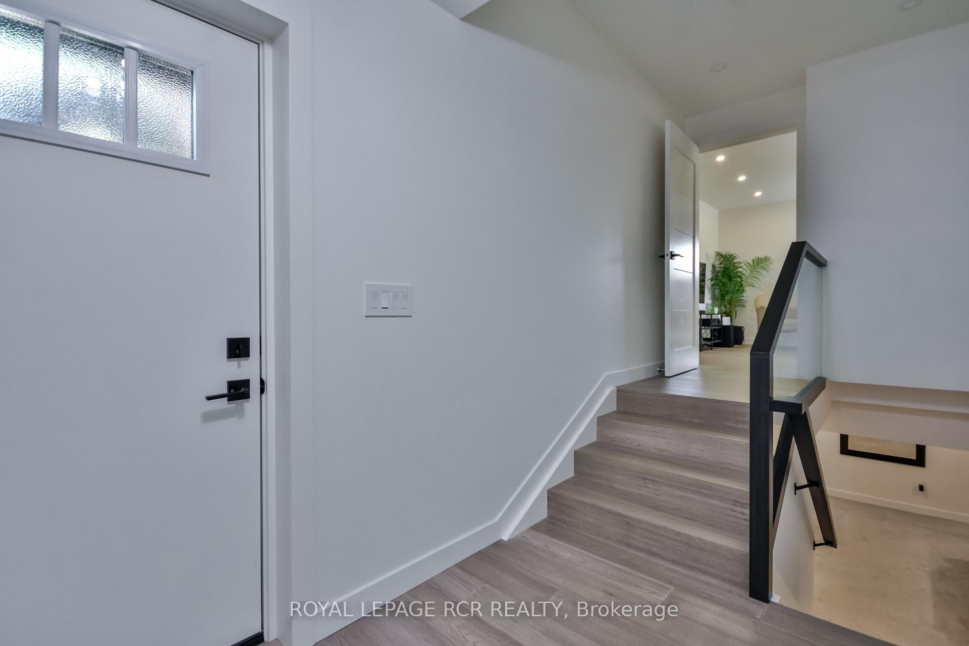 Photo 3 of 2075 Gilford Road, Innisfil, Gilford — HOMEH