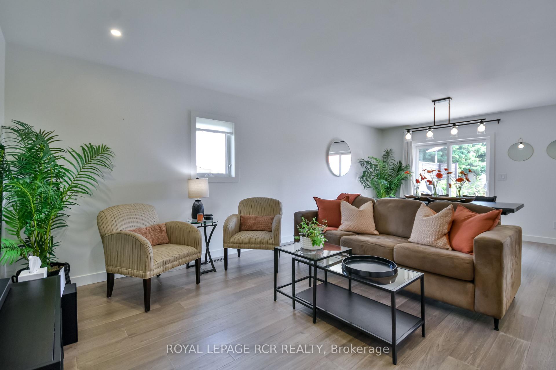 Photo 4 of 2075 Gilford Road, Innisfil, Gilford — HOMEH