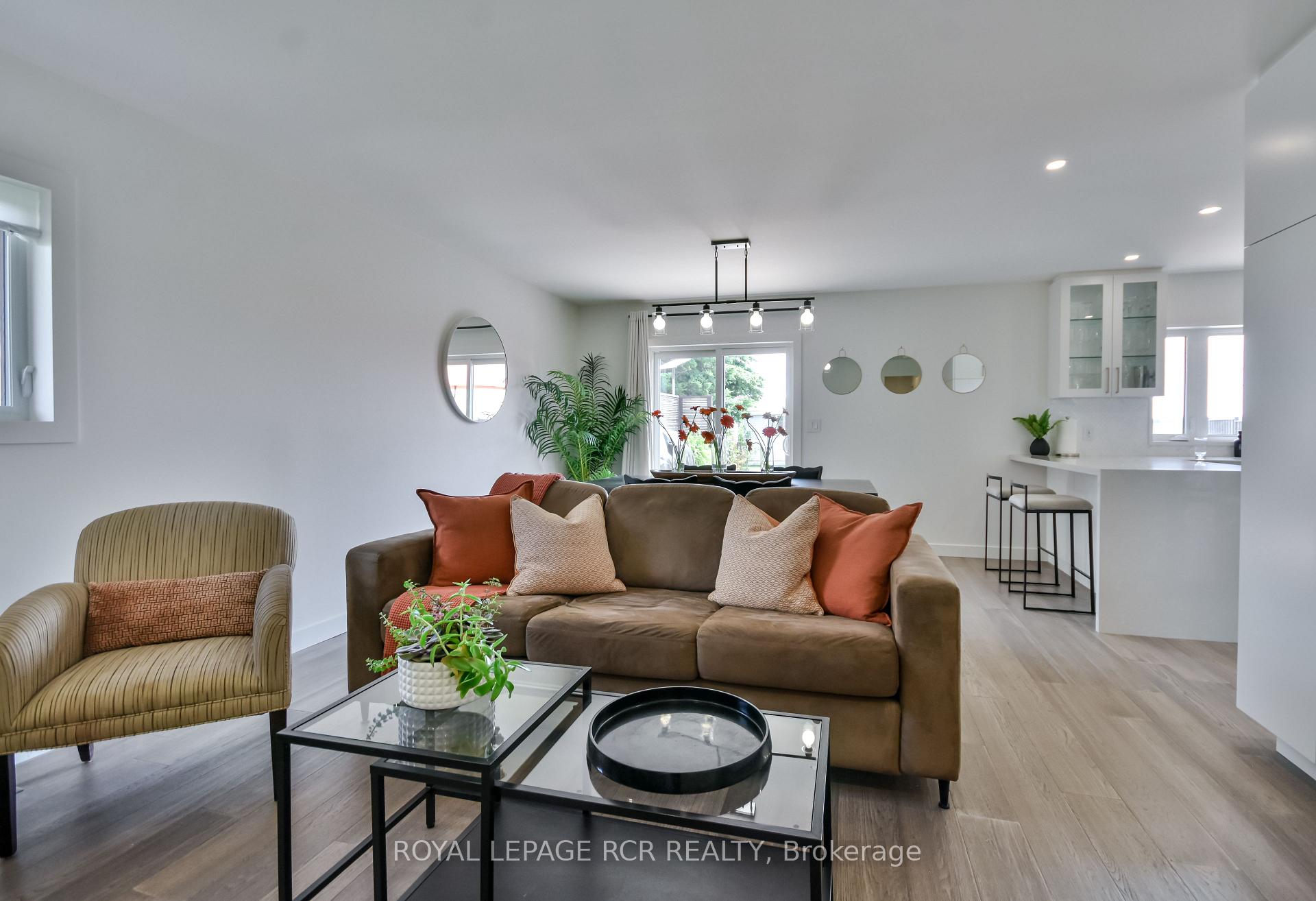 Photo 8 of 2075 Gilford Road, Innisfil, Gilford — HOMEH