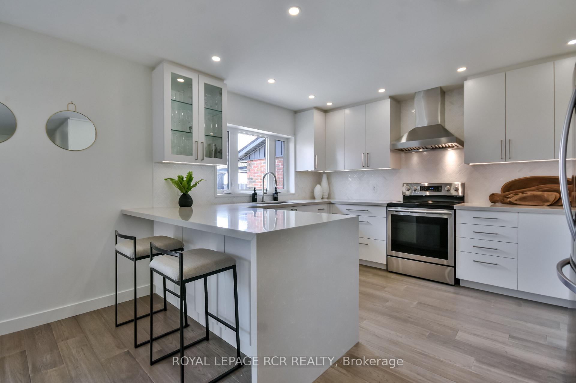 Photo 9 of 2075 Gilford Road, Innisfil, Gilford — HOMEH