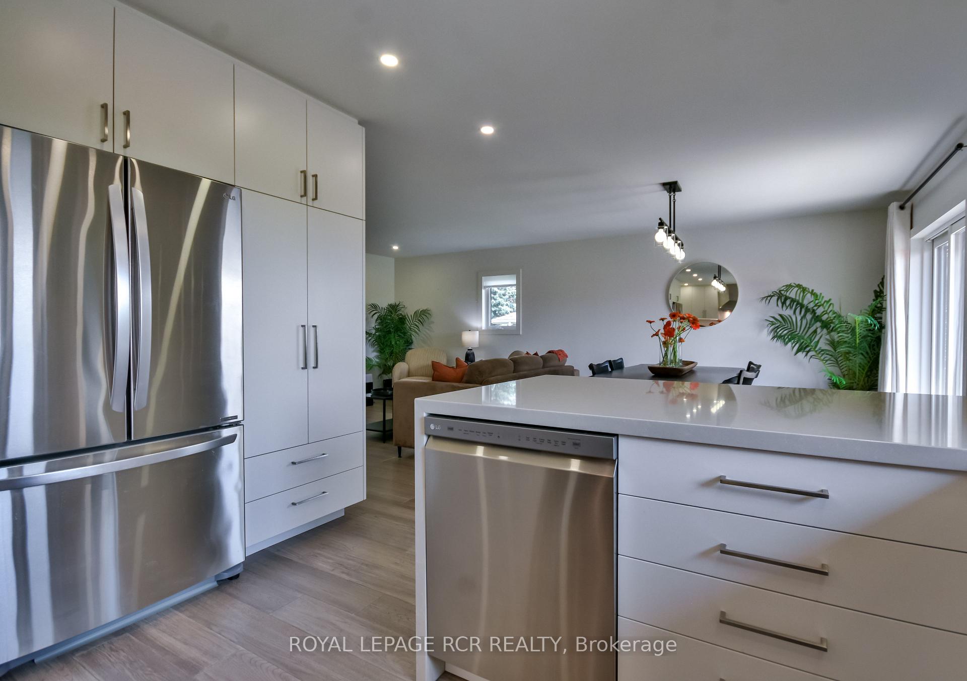 Photo 14 of 2075 Gilford Road, Innisfil, Gilford — HOMEH