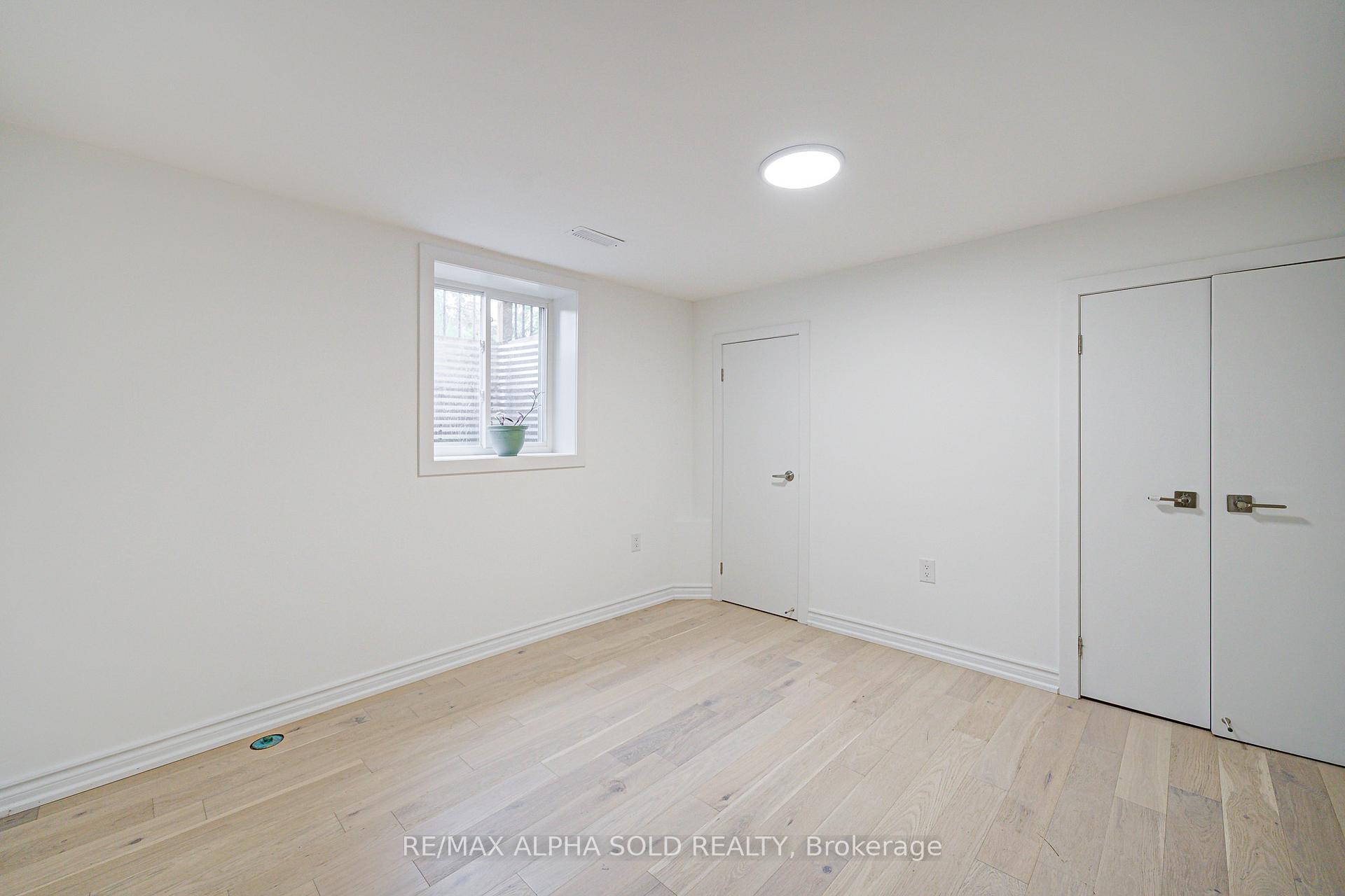Photo 39 of 16 Arrowflight Drive, Markham, Bullock — HOMEH
