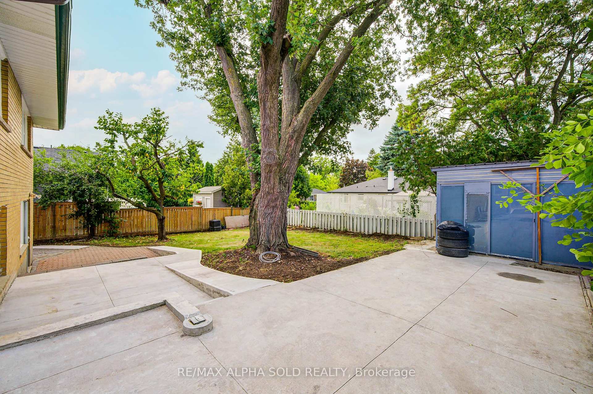 Photo 42 of 16 Arrowflight Drive, Markham, Bullock — HOMEH