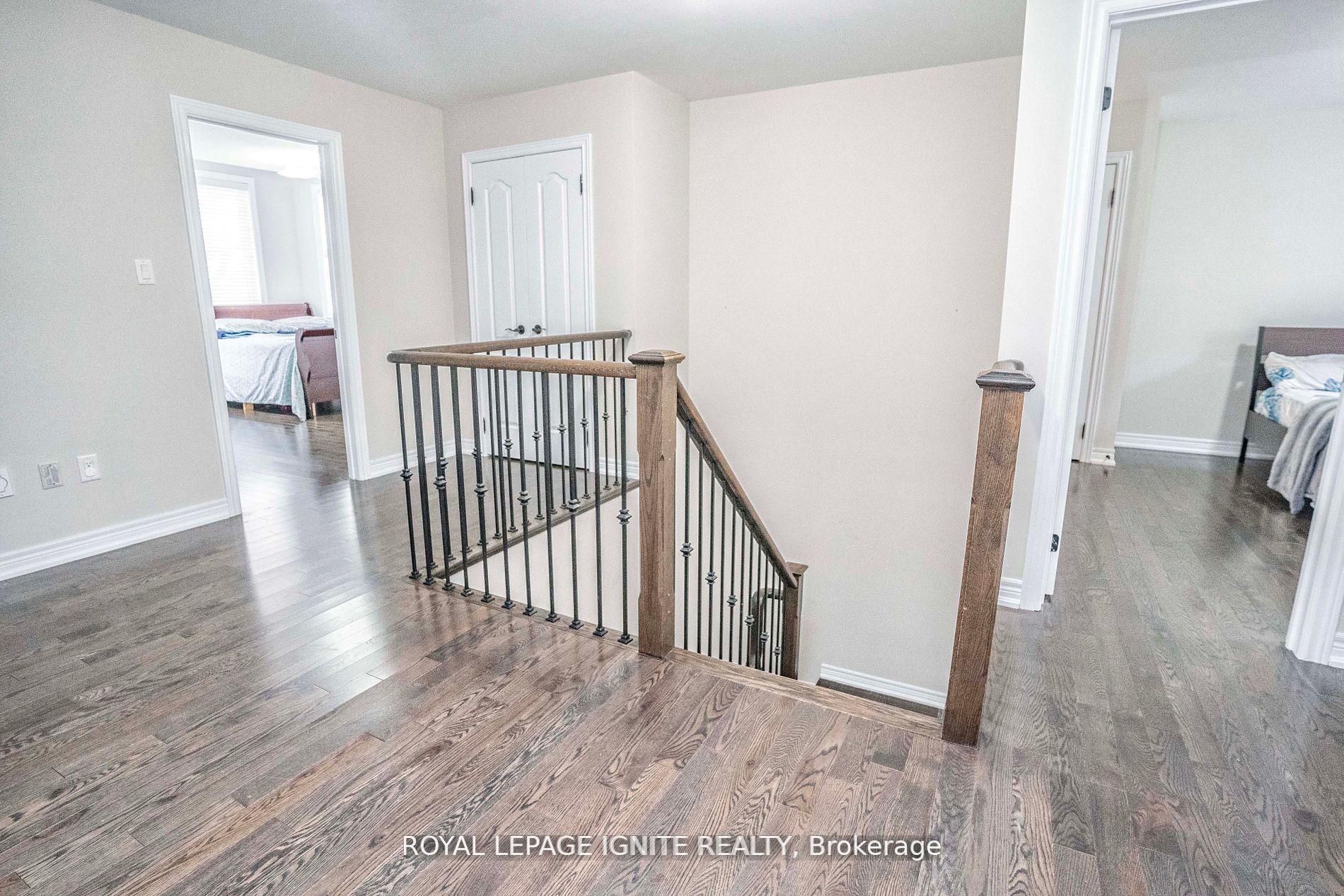 Photo 17 of 1382 Dallman Street, Innisfil, Lefroy — HOMEH