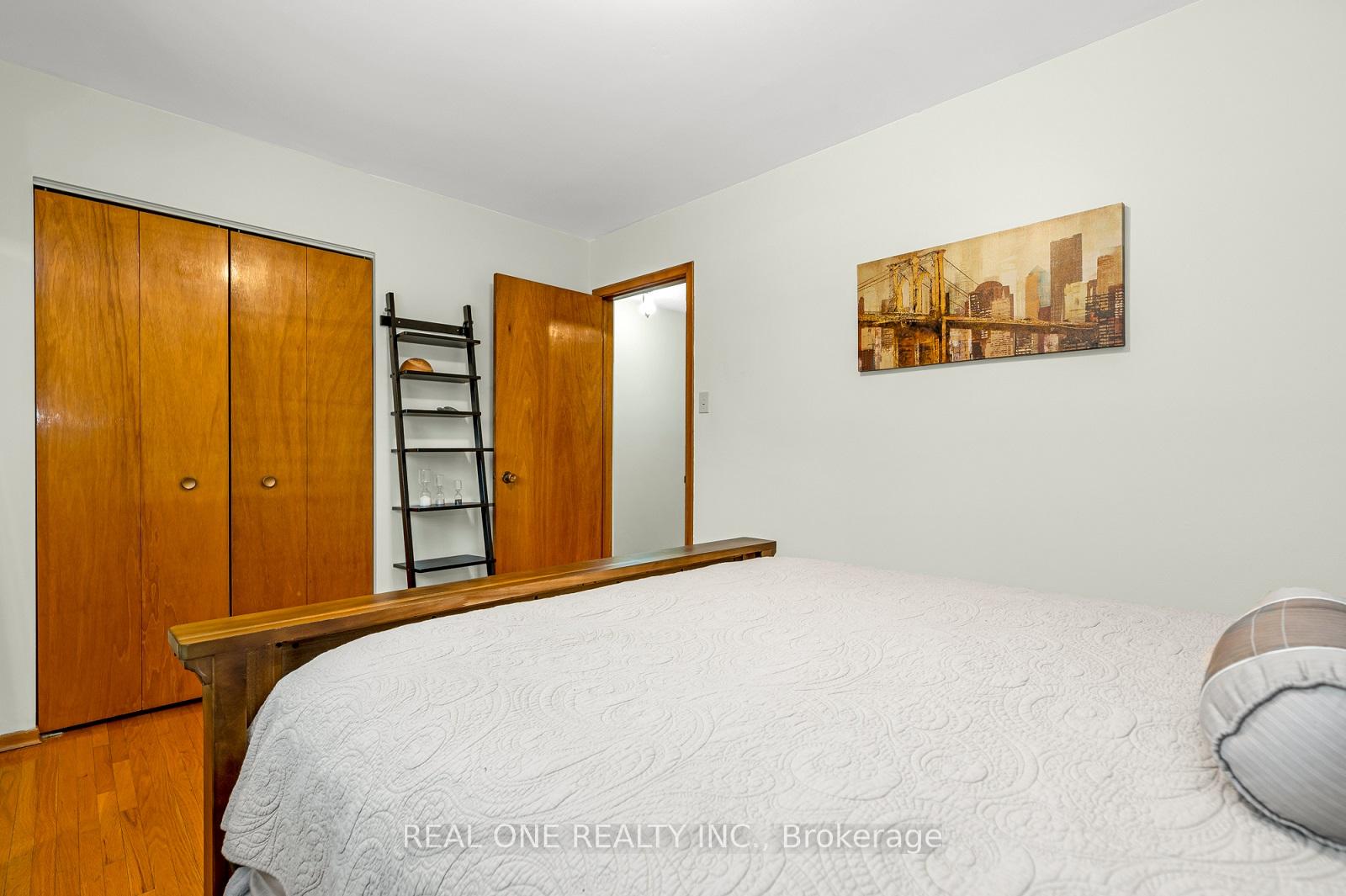 Photo 8 of 103 Burrwood Drive, Hamilton, Rolston — HOMEH