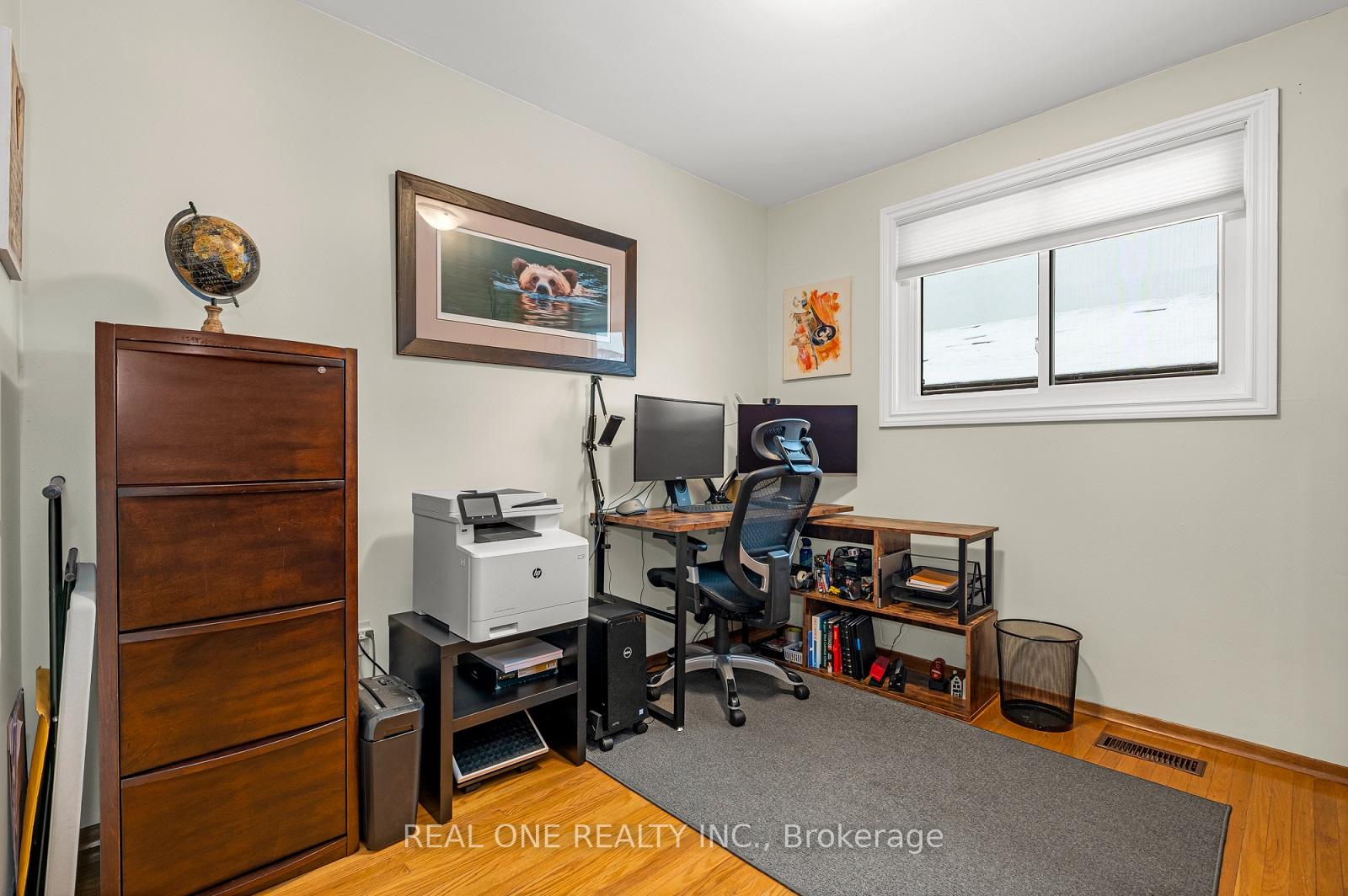Photo 10 of 103 Burrwood Drive, Hamilton, Rolston — HOMEH