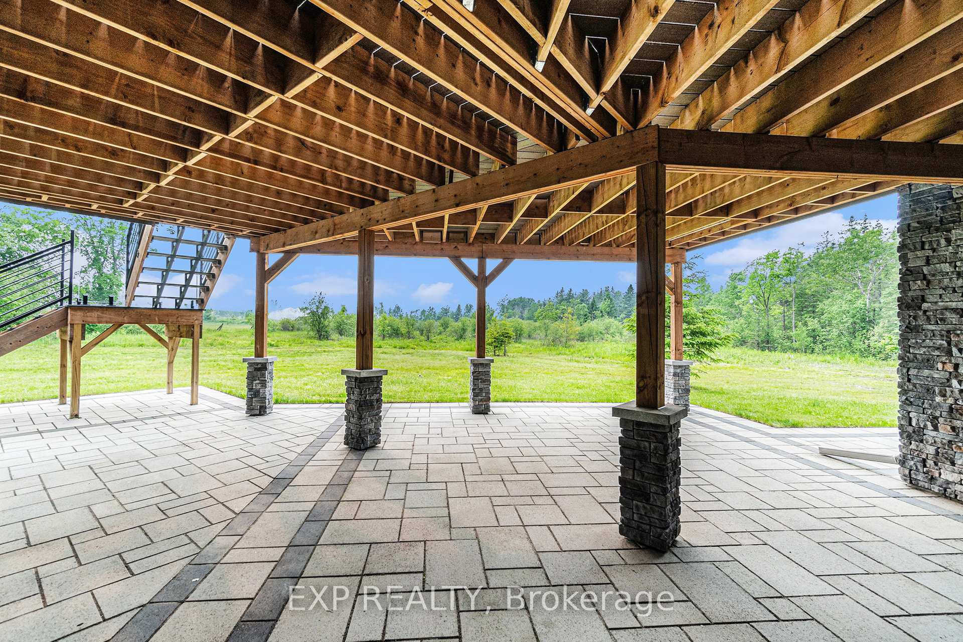 Photo 39 of 95 Constance Lake Road, Ottawa, Kanata - Kanata (North East) — HOMEH