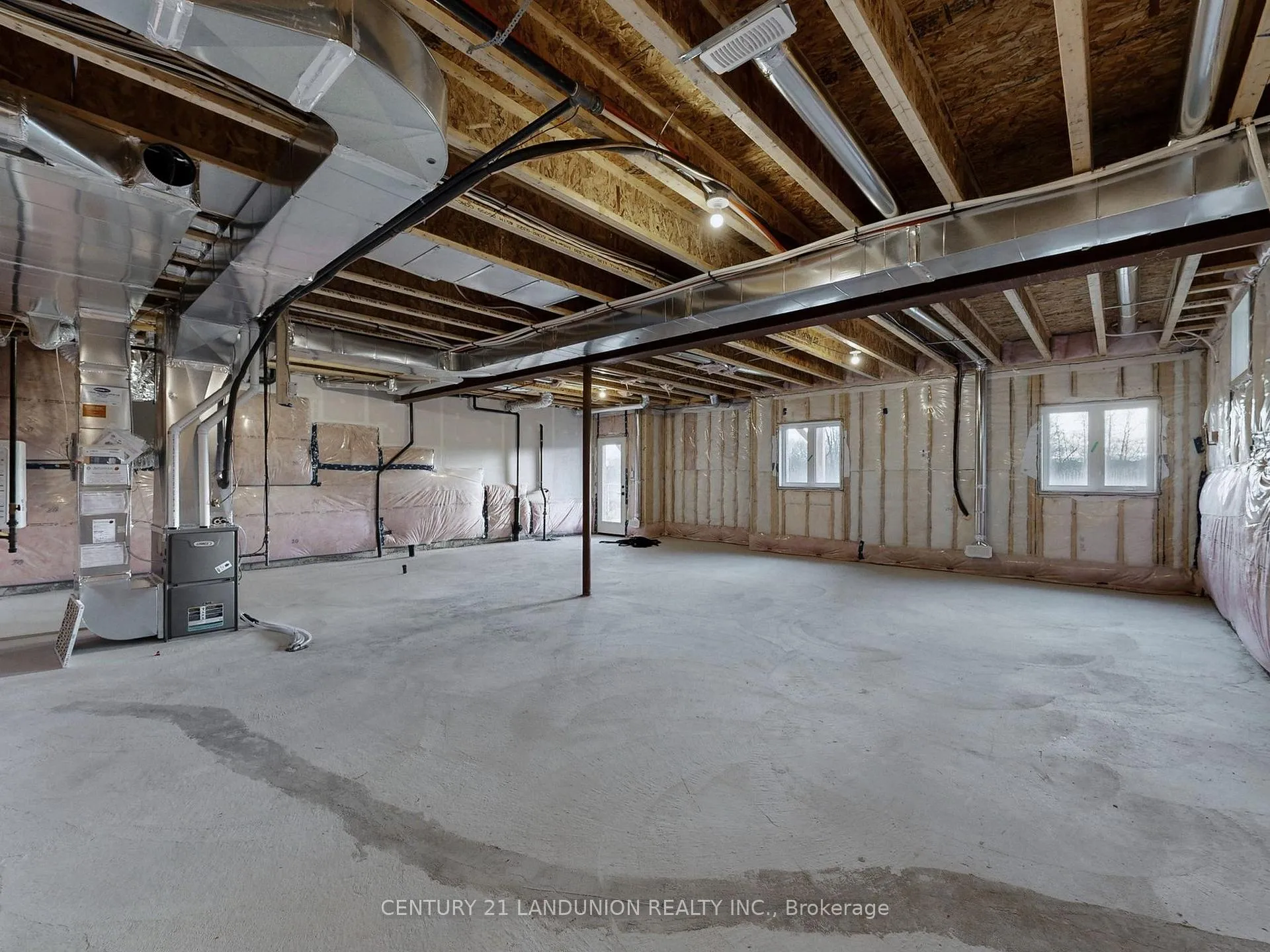 Photo 42 of 19 Spring Oak Crescent, Markham, Rural Markham — HOMEH