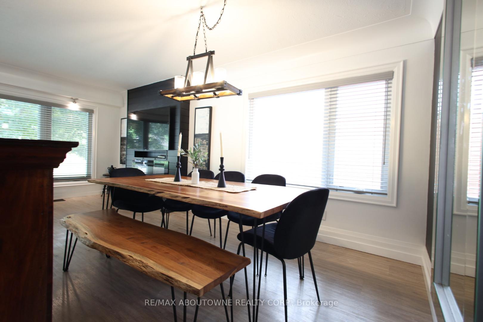 Photo 7 of 66 Grant Boulevard, Hamilton, Dundas — HOMEH
