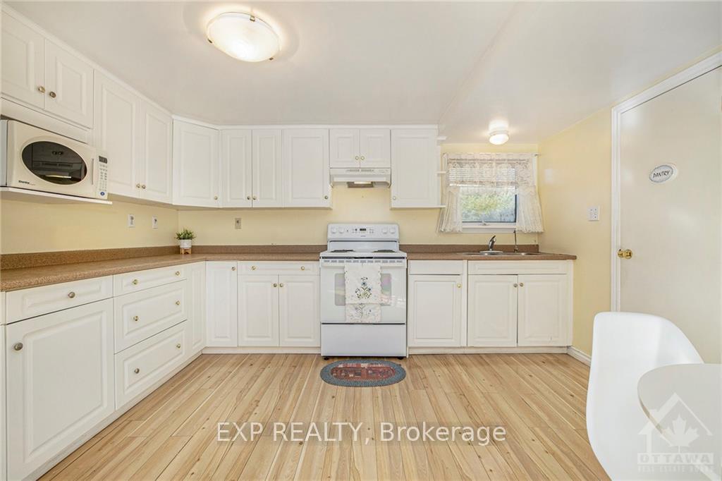 Photo 13 of 4551 Watsons Corners Road, Lanark Highlands, Lanark Highlands (Dalhousie) Twp — HOMEH
