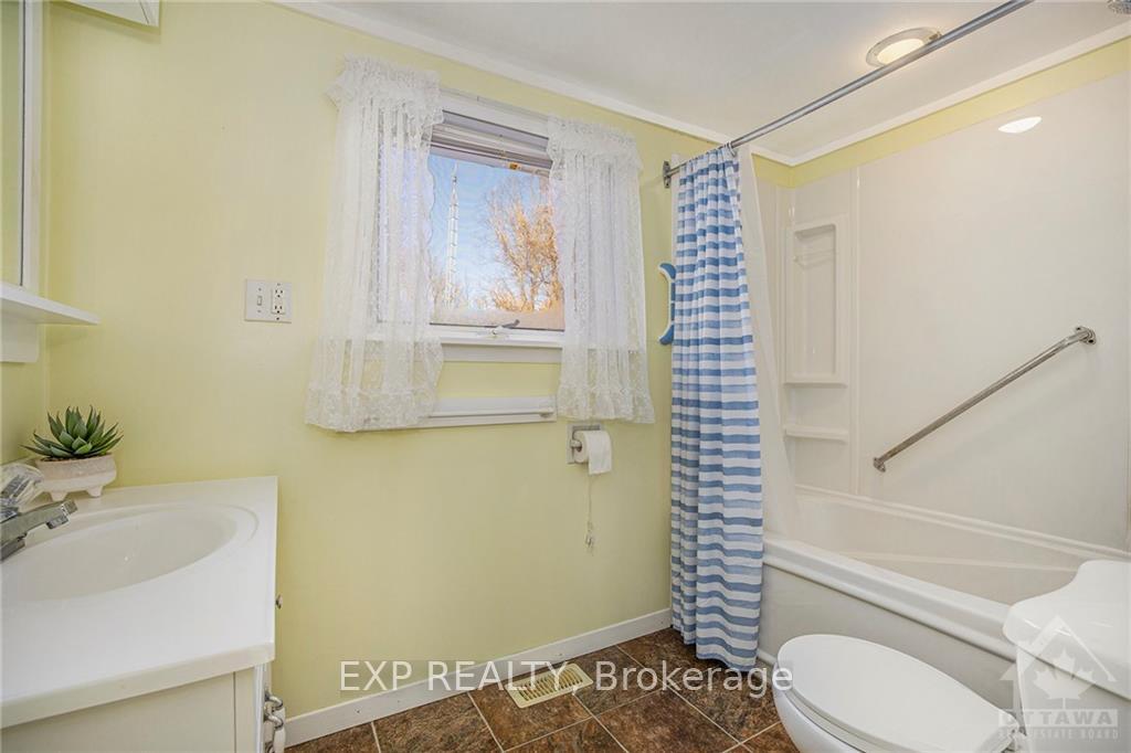 Photo 16 of 4551 Watsons Corners Road, Lanark Highlands, Lanark Highlands (Dalhousie) Twp — HOMEH