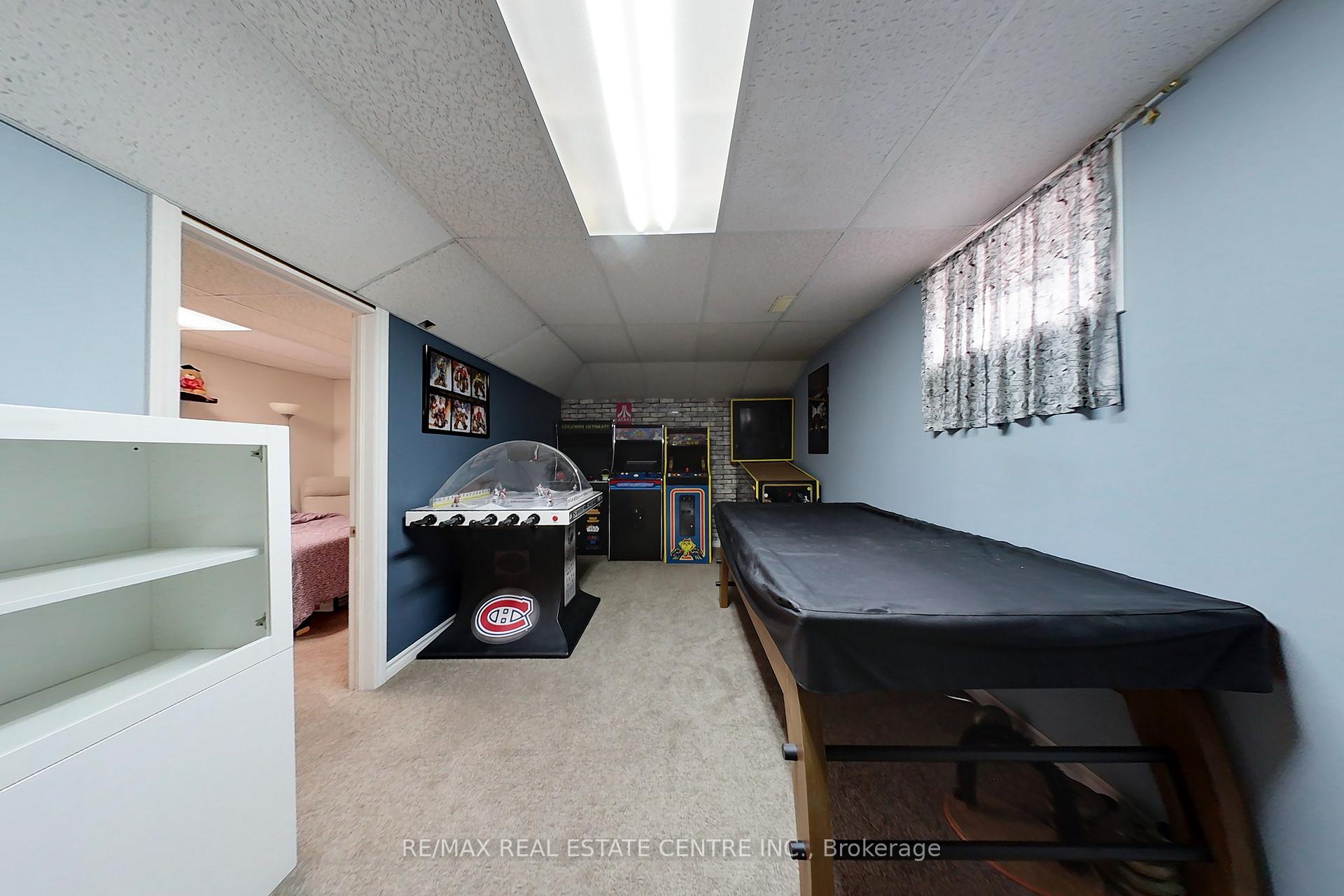 Photo 27 of 194 Hollyridge Crescent, Kitchener — HOMEH