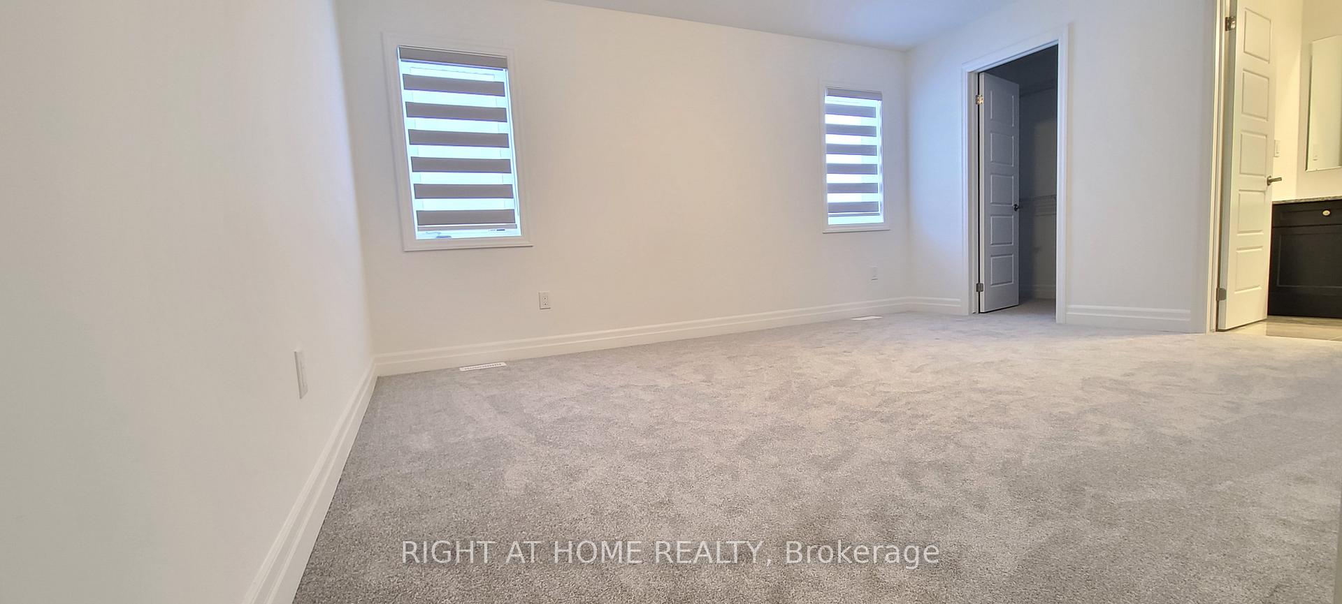 Photo 4 of 121 Forestwalk Street, Kitchener — HOMEH