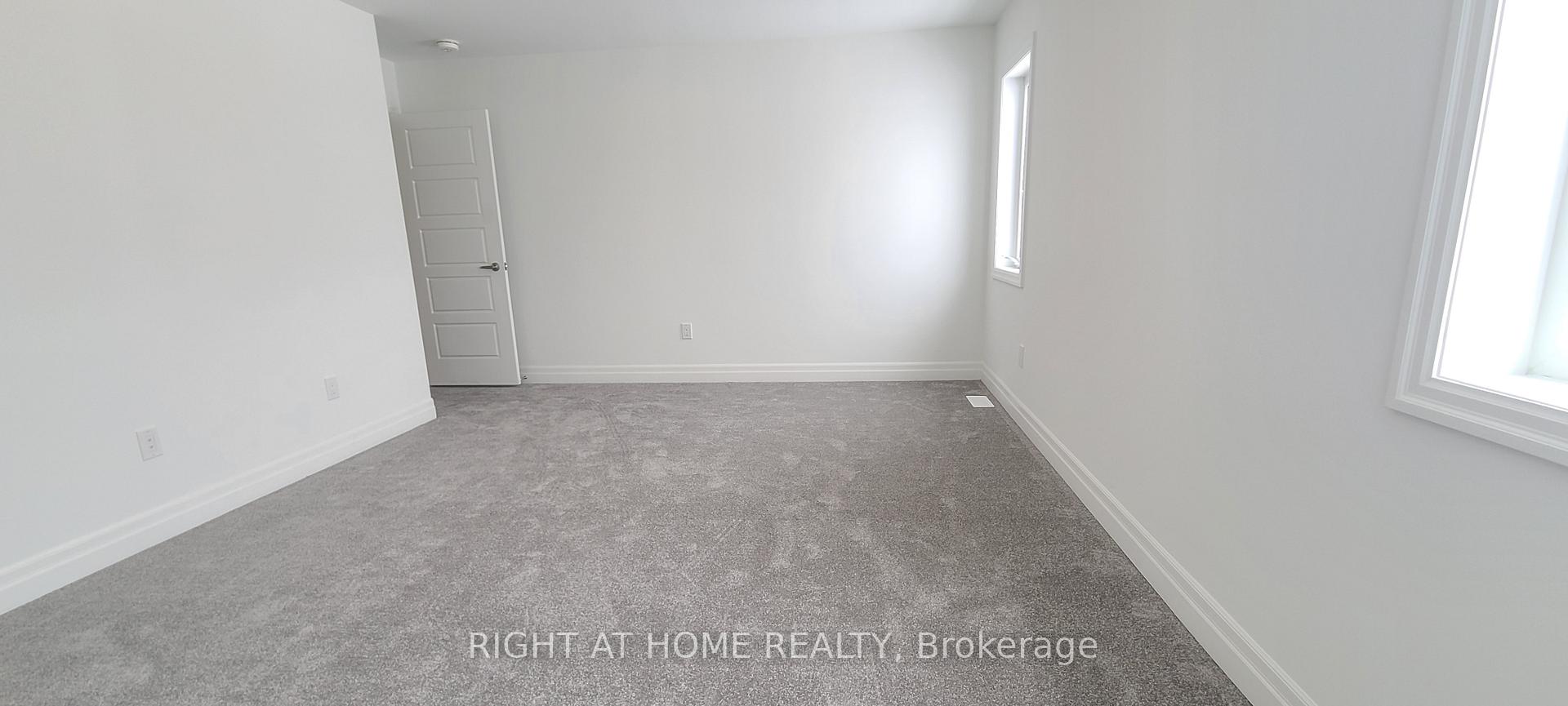 Photo 15 of 121 Forestwalk Street, Kitchener — HOMEH