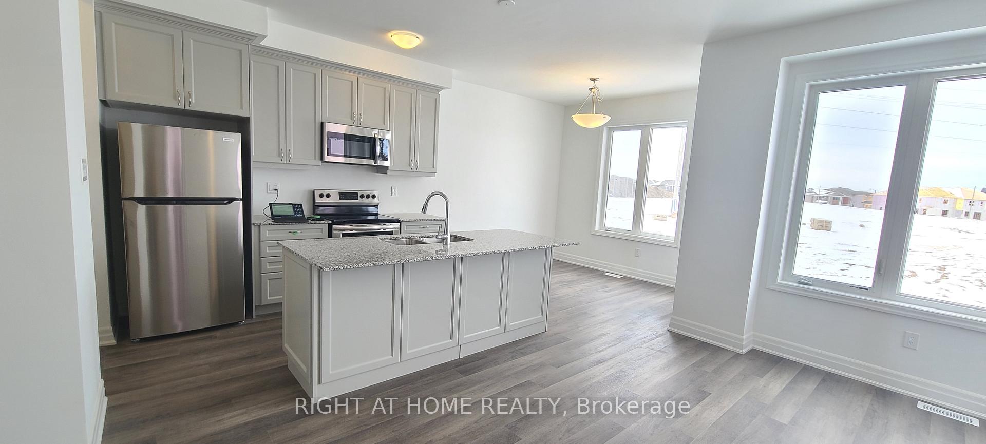Photo 25 of 121 Forestwalk Street, Kitchener — HOMEH